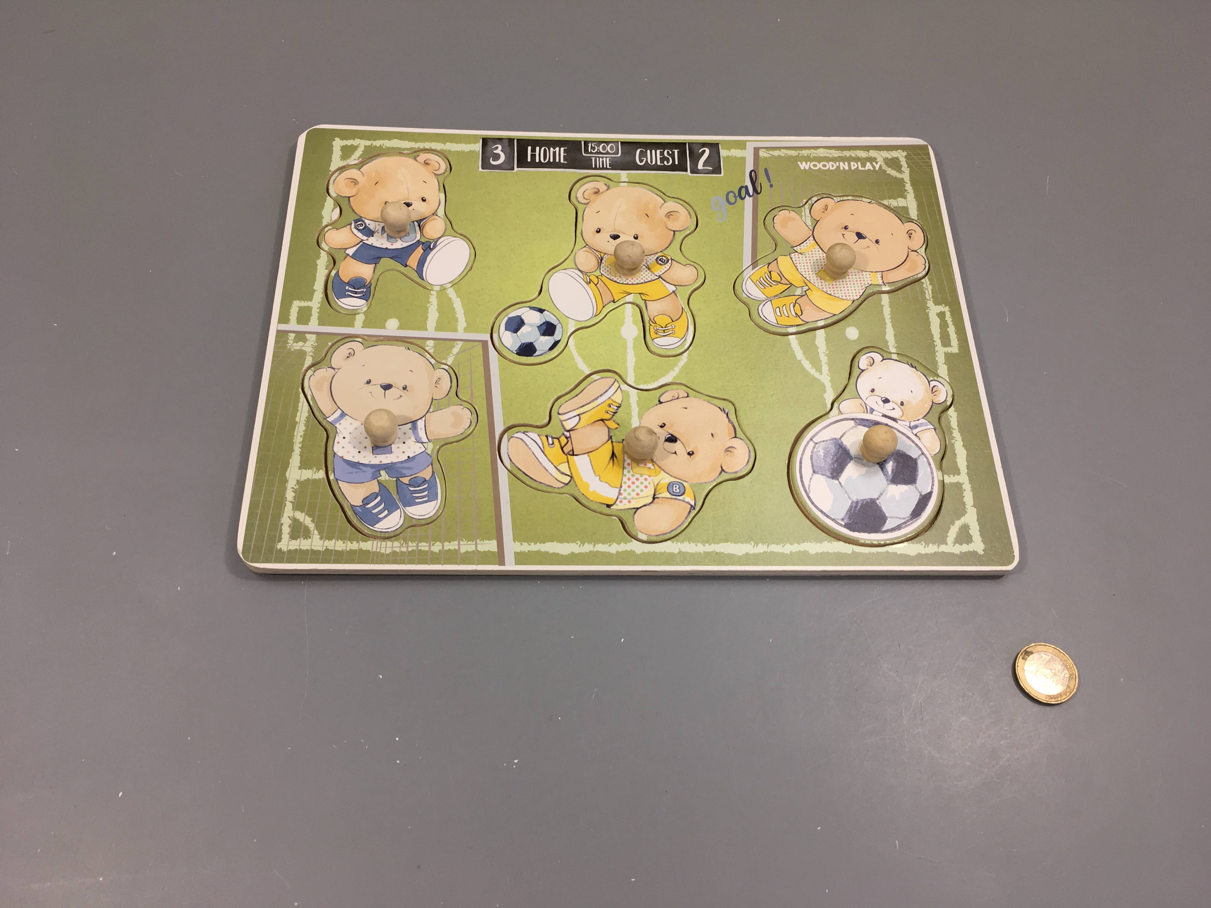 Planche puzzle bois foot