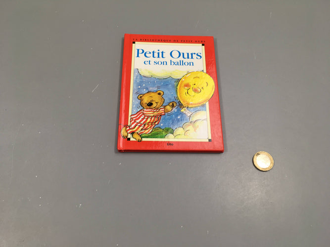Petit ours et son ballon, moins cher chez Petit Kiwi