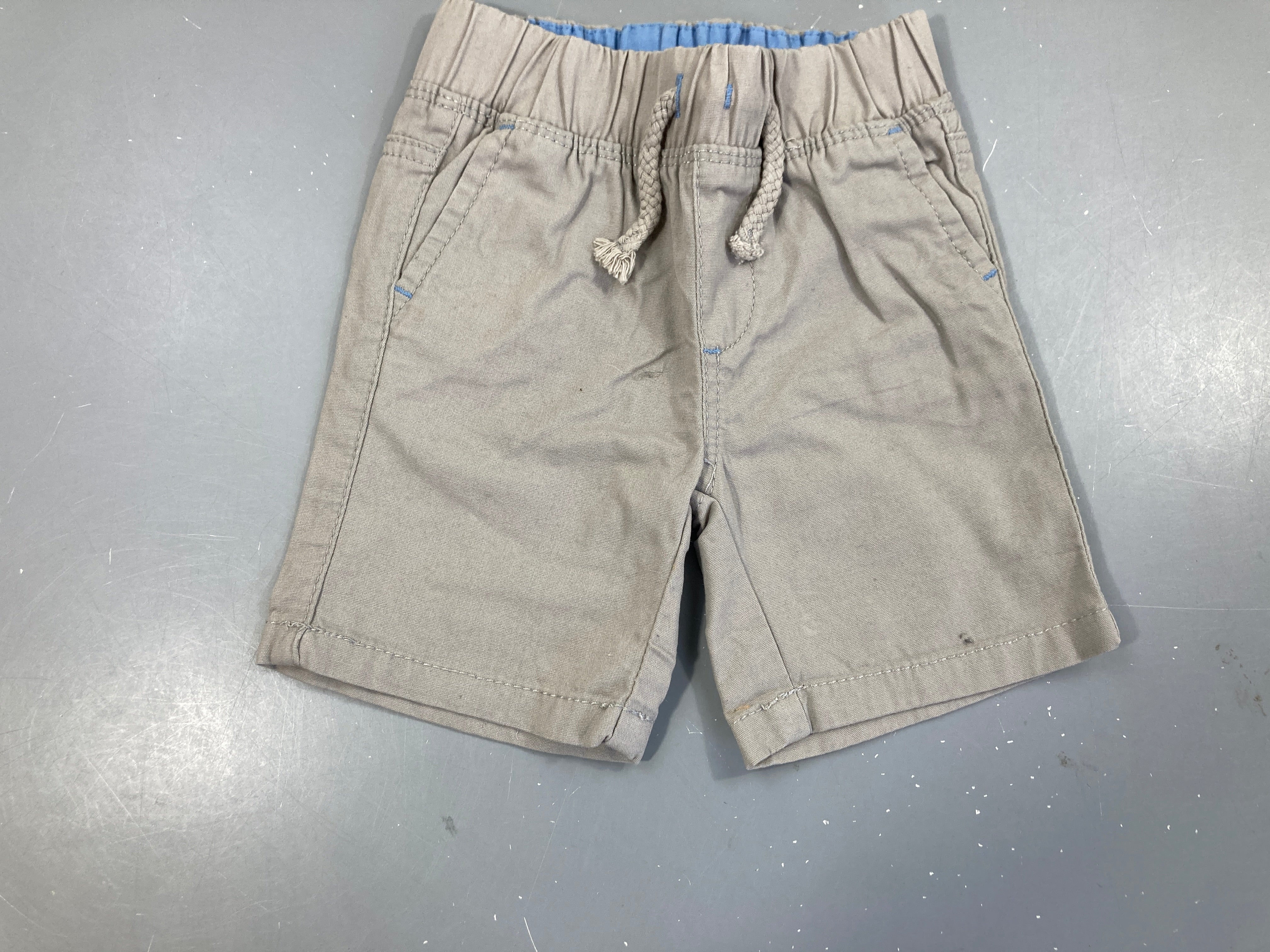 Bermuda taupe taille élastique 100%coton