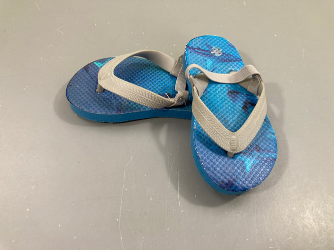 Tongs bleues requins, moins cher chez Petit Kiwi