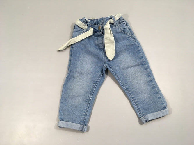 Jeans clair avec ceinture à nouer, moins cher chez Petit Kiwi