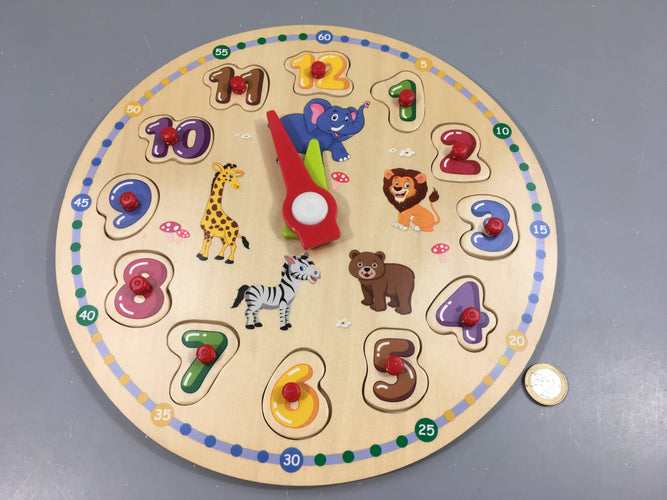 Horloge planche puzzle en bois animaux play tive, moins cher chez Petit Kiwi