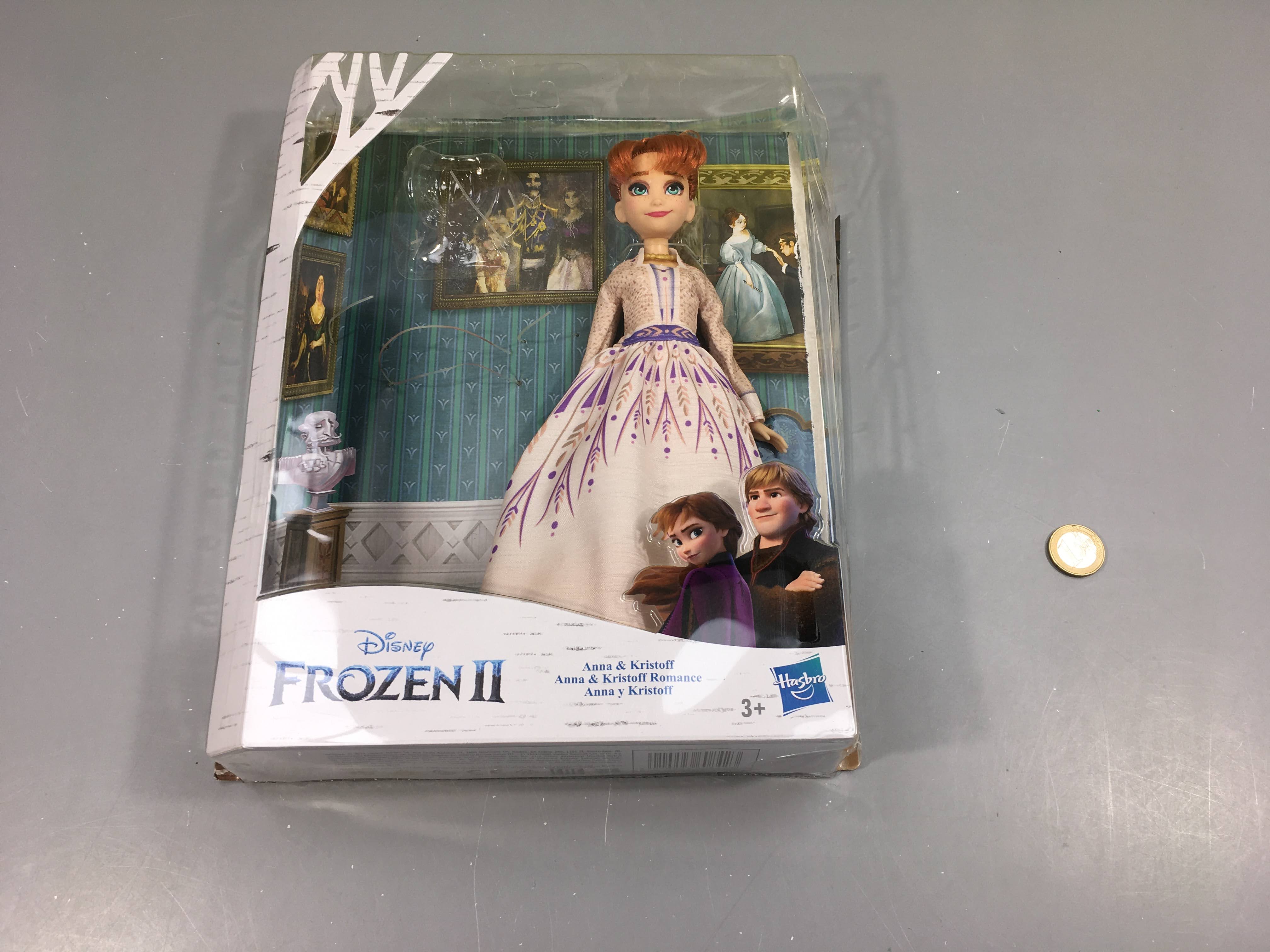 Poupée Anna reine des neiges neuve style Bar.bie, sans Kristoff