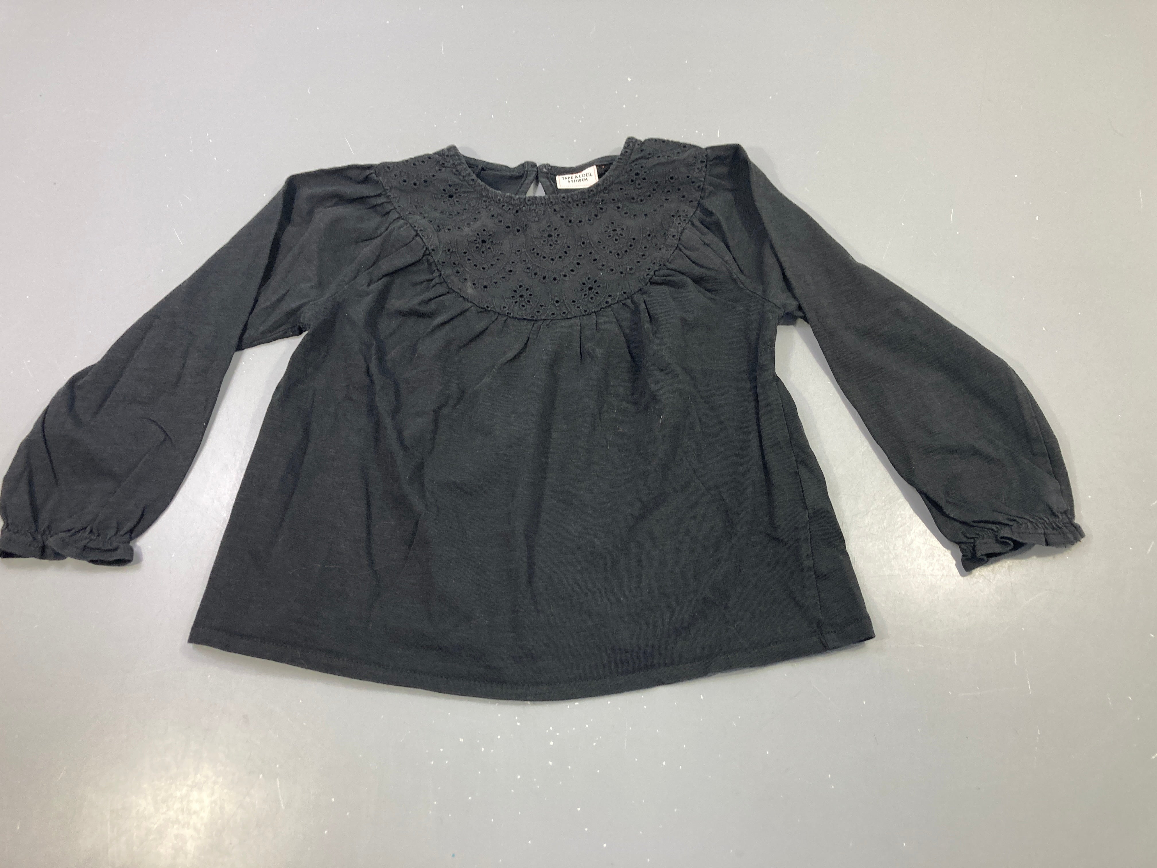 T-shirt m.l m.l noire dentelle