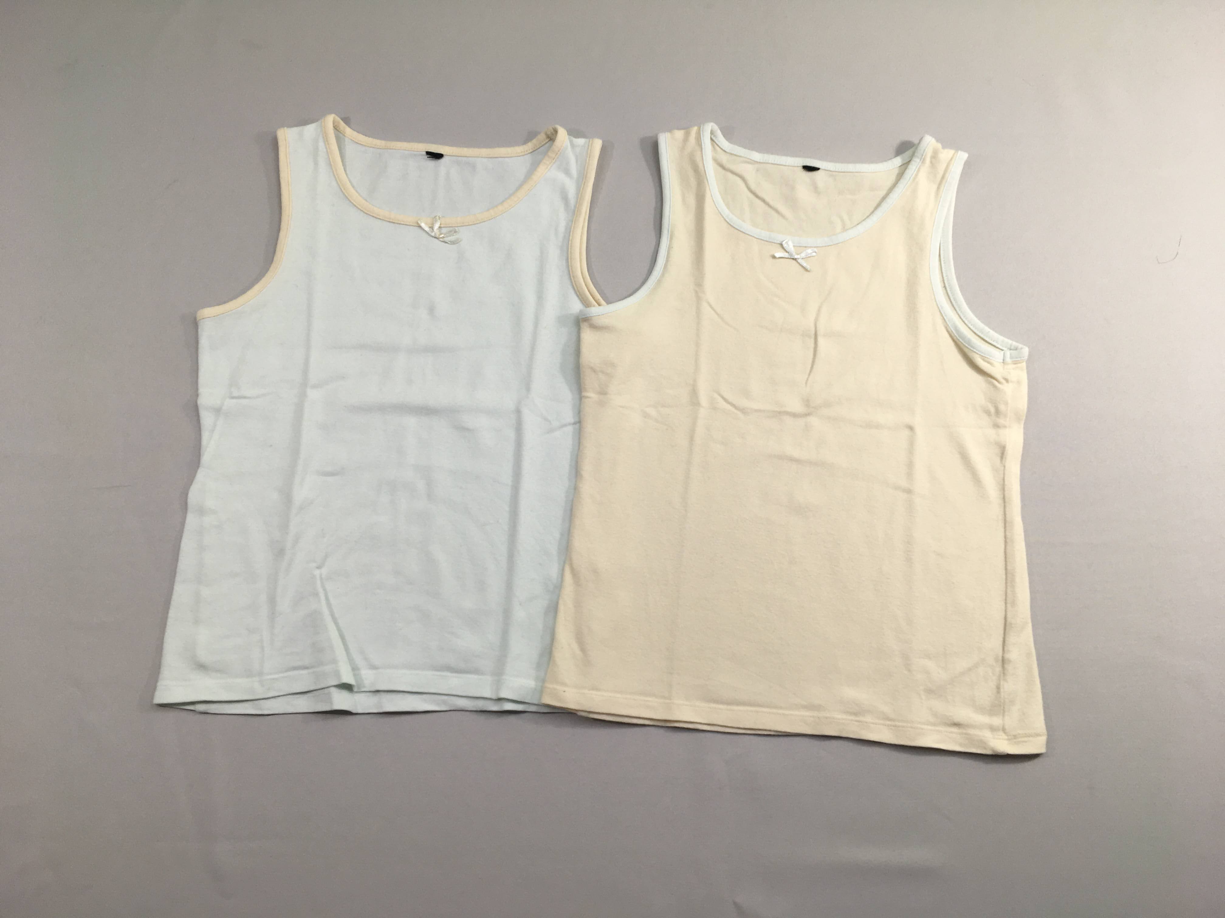 2 Chemisettes s.m beige vert très pâle