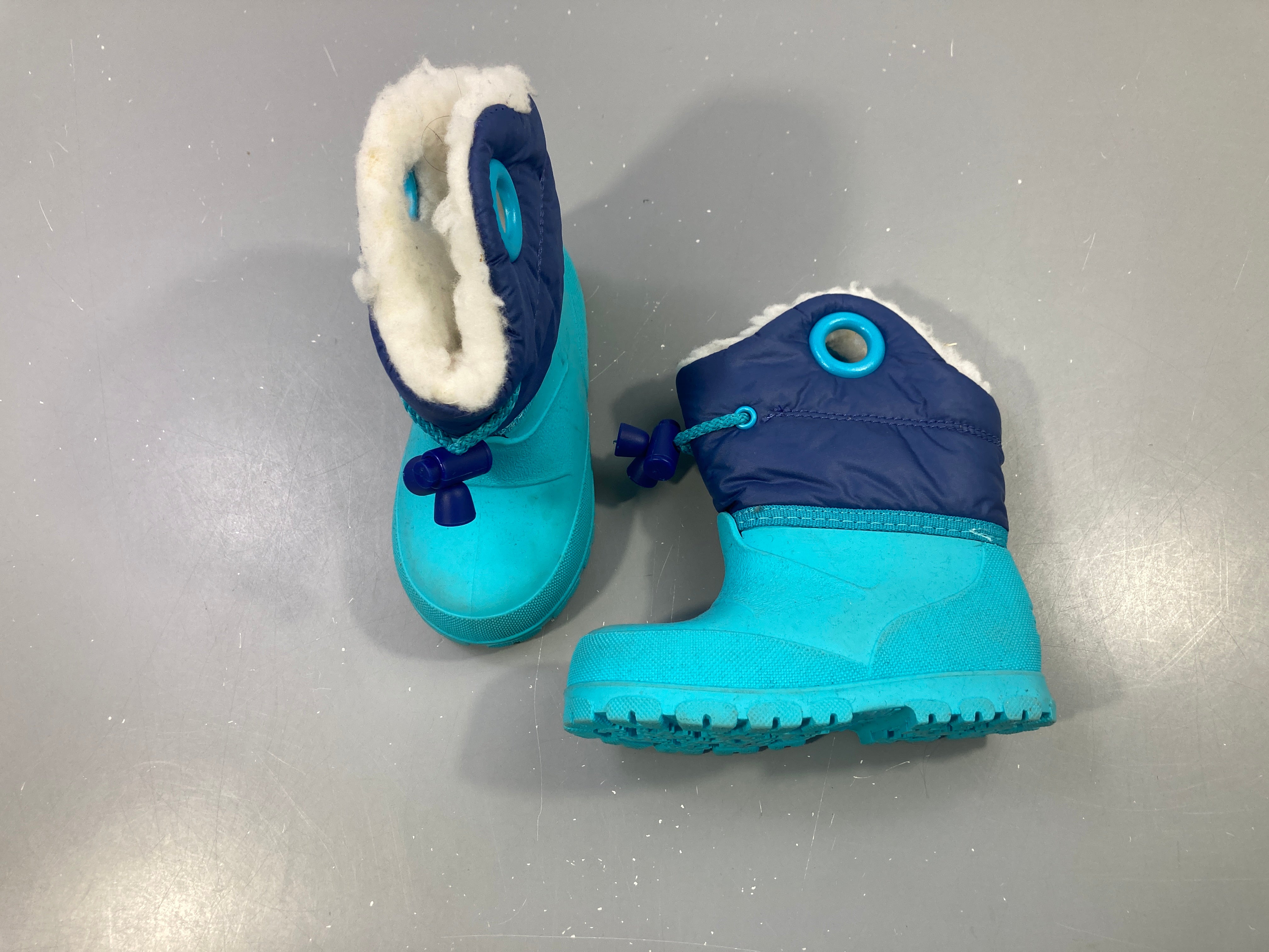 Bottes de neige turquoise bleu marine fourrées