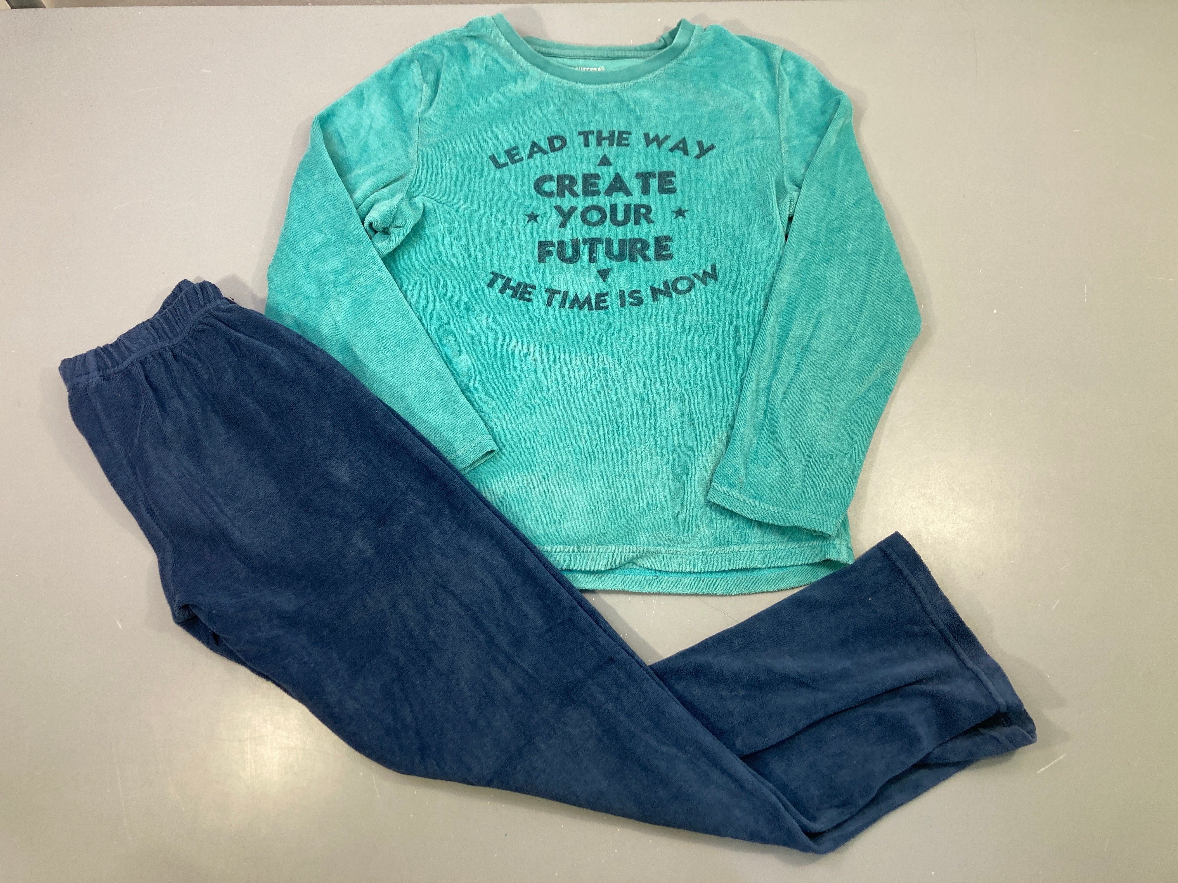 Pyjama 2pcs velours turquoise bleu marine texte