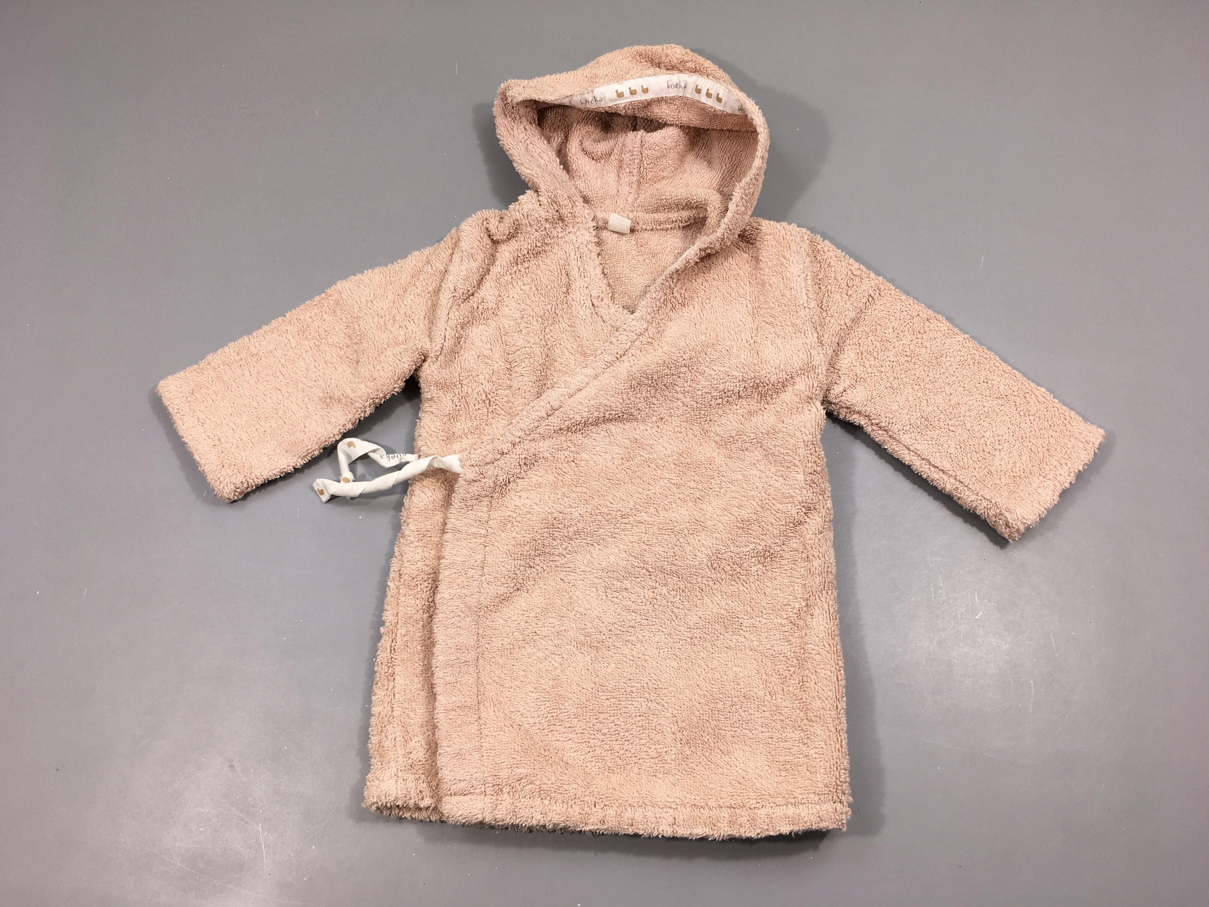Peignoir éponge rose à capuche