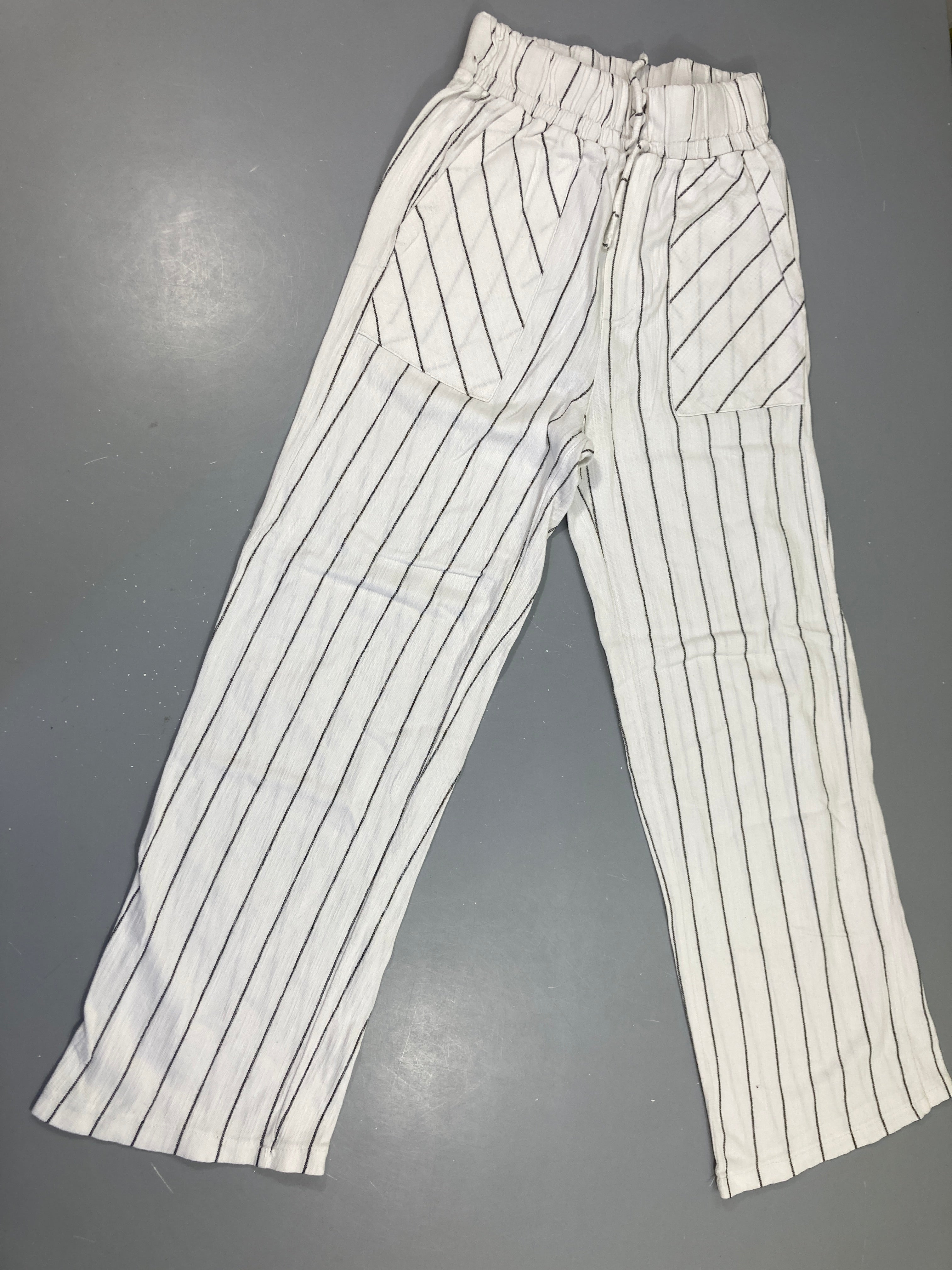 Pantalon blanc ligné gris coton-lin
