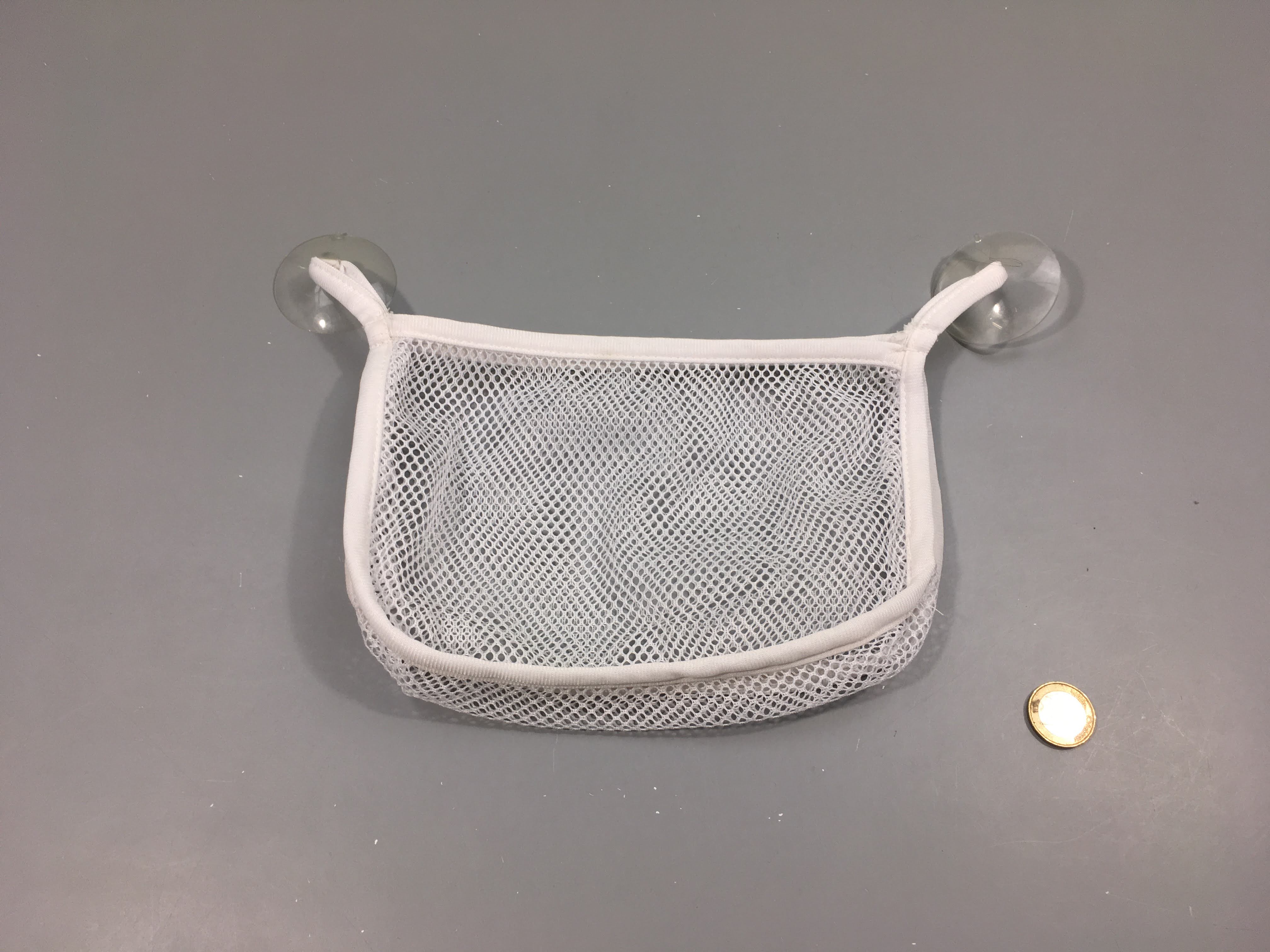 Petit filet de bain avec ventouse