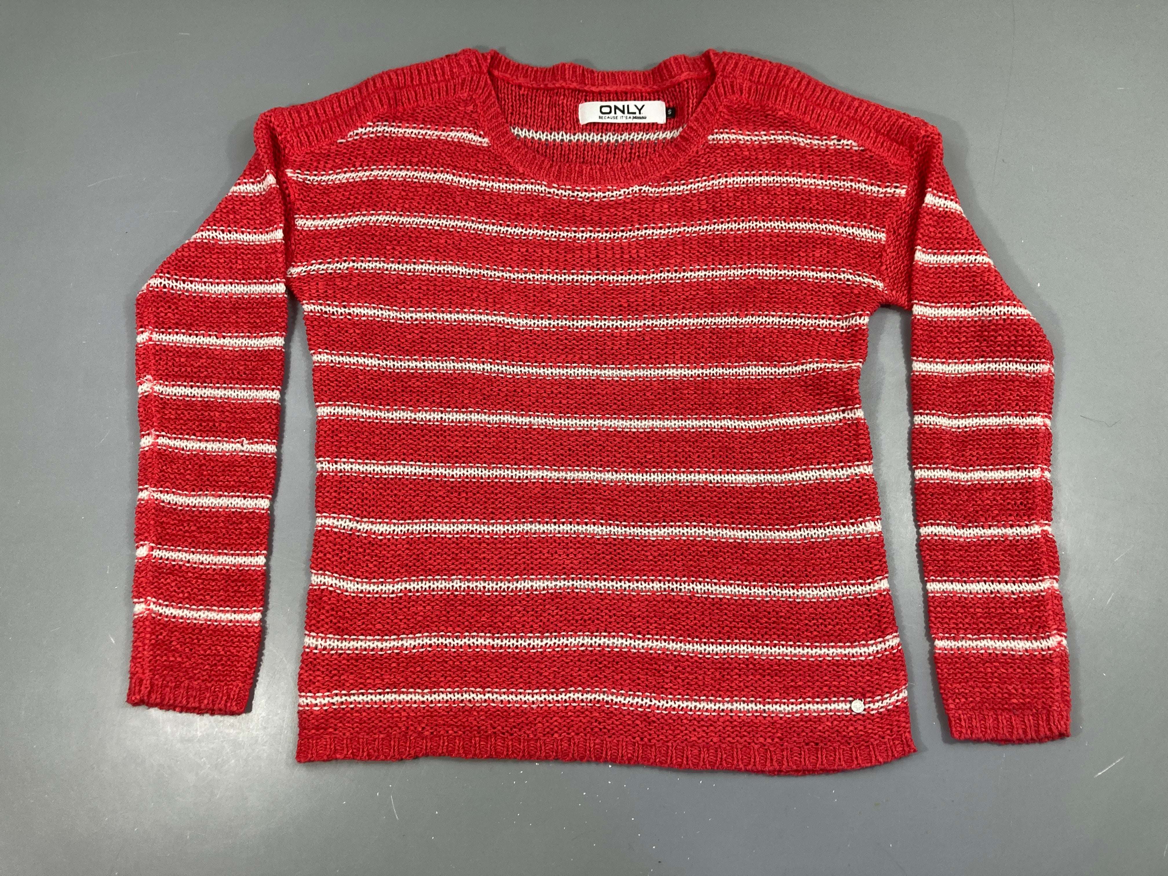 Pull mailles roses rayé blanc