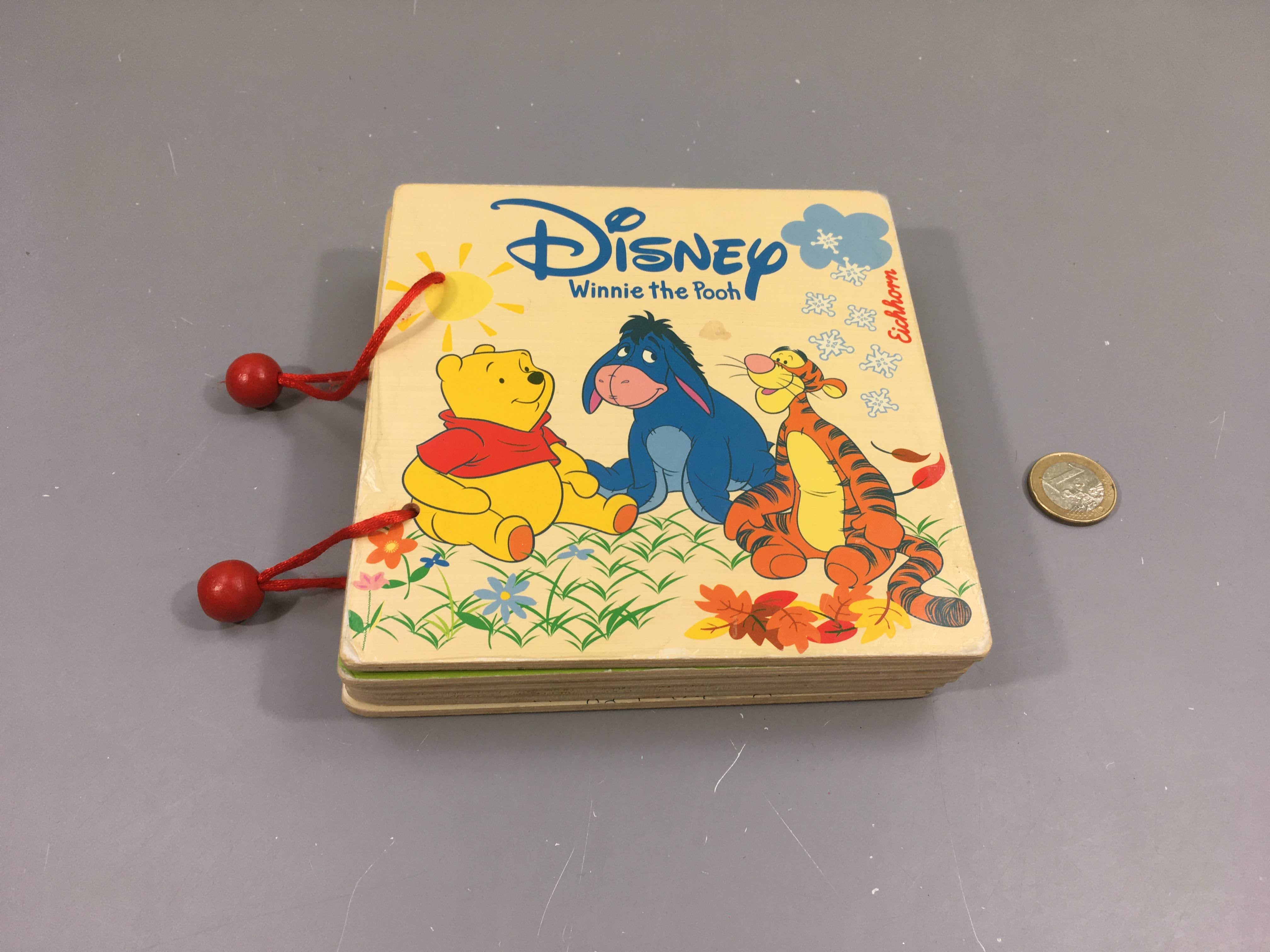 Livre en bois Winnie The Pooh