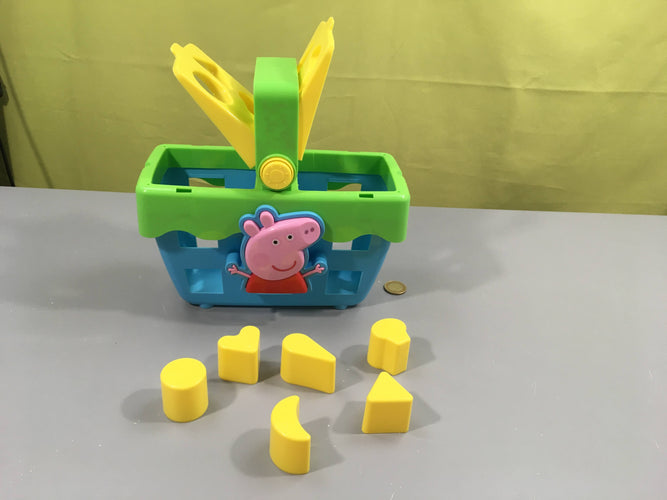 Panier pic-nic avec formes à encastrer, sonore,  Peppa Pig - complet, moins cher chez Petit Kiwi