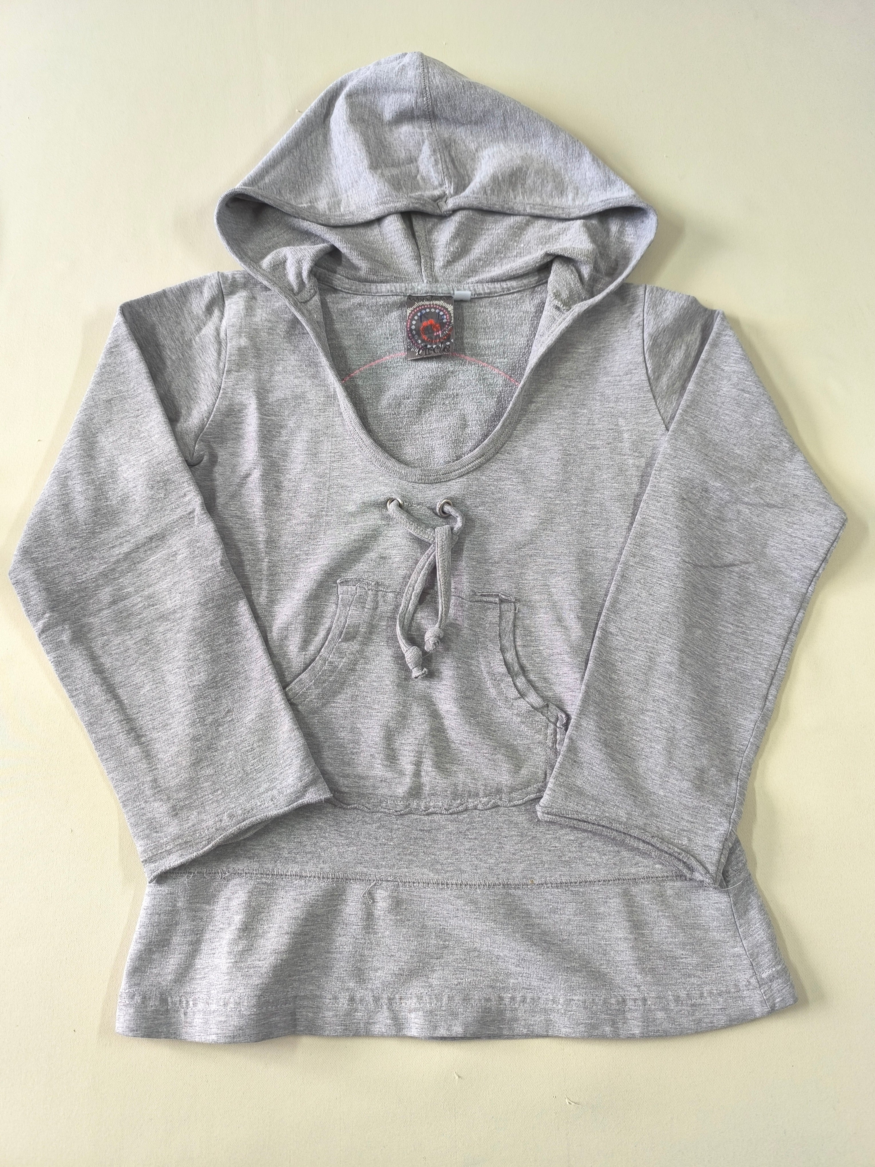 Pull à capuche molleton gris chiné poche ventrale