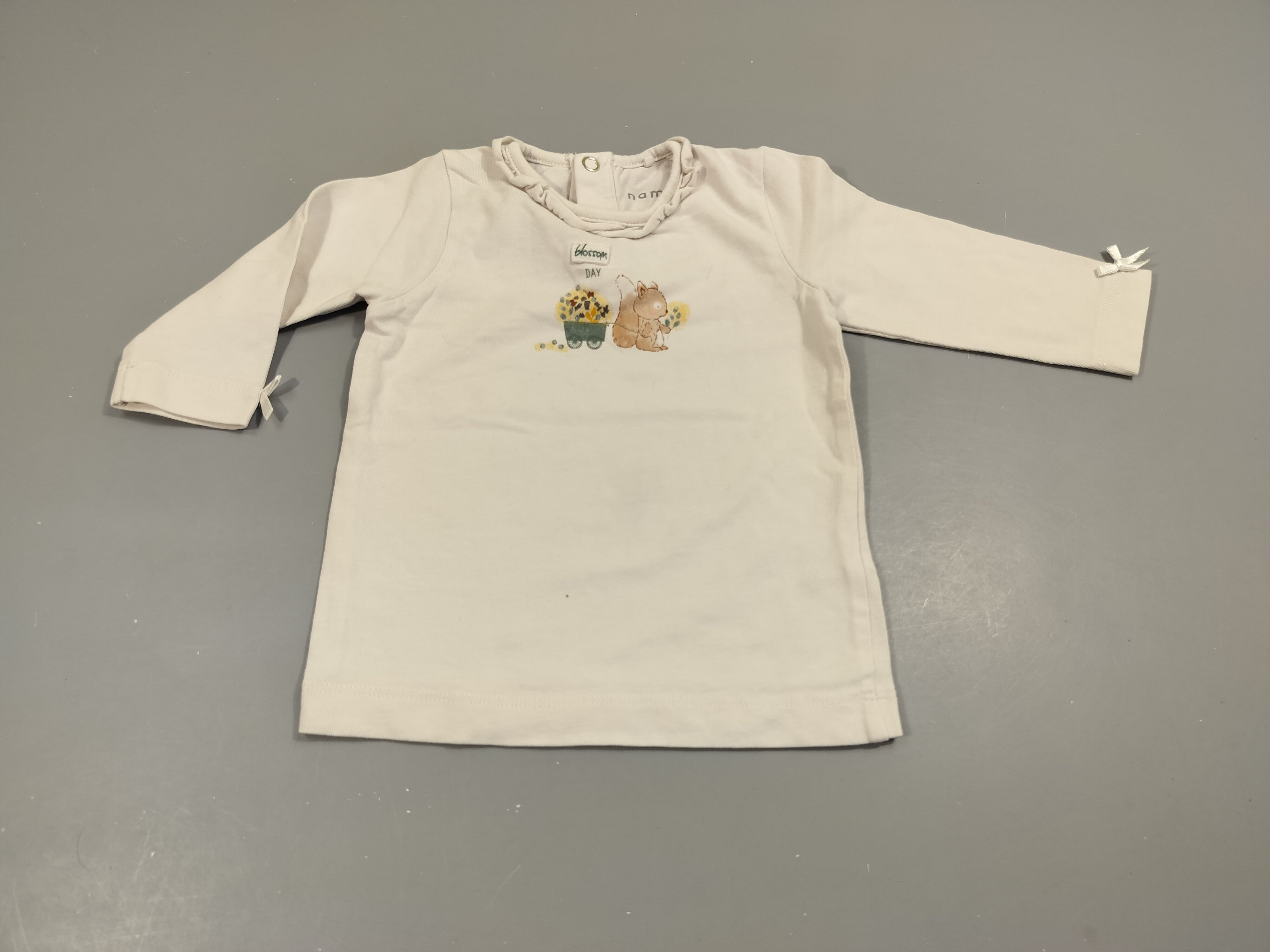 T-shirt m.l blanc , écureuil avec chariot