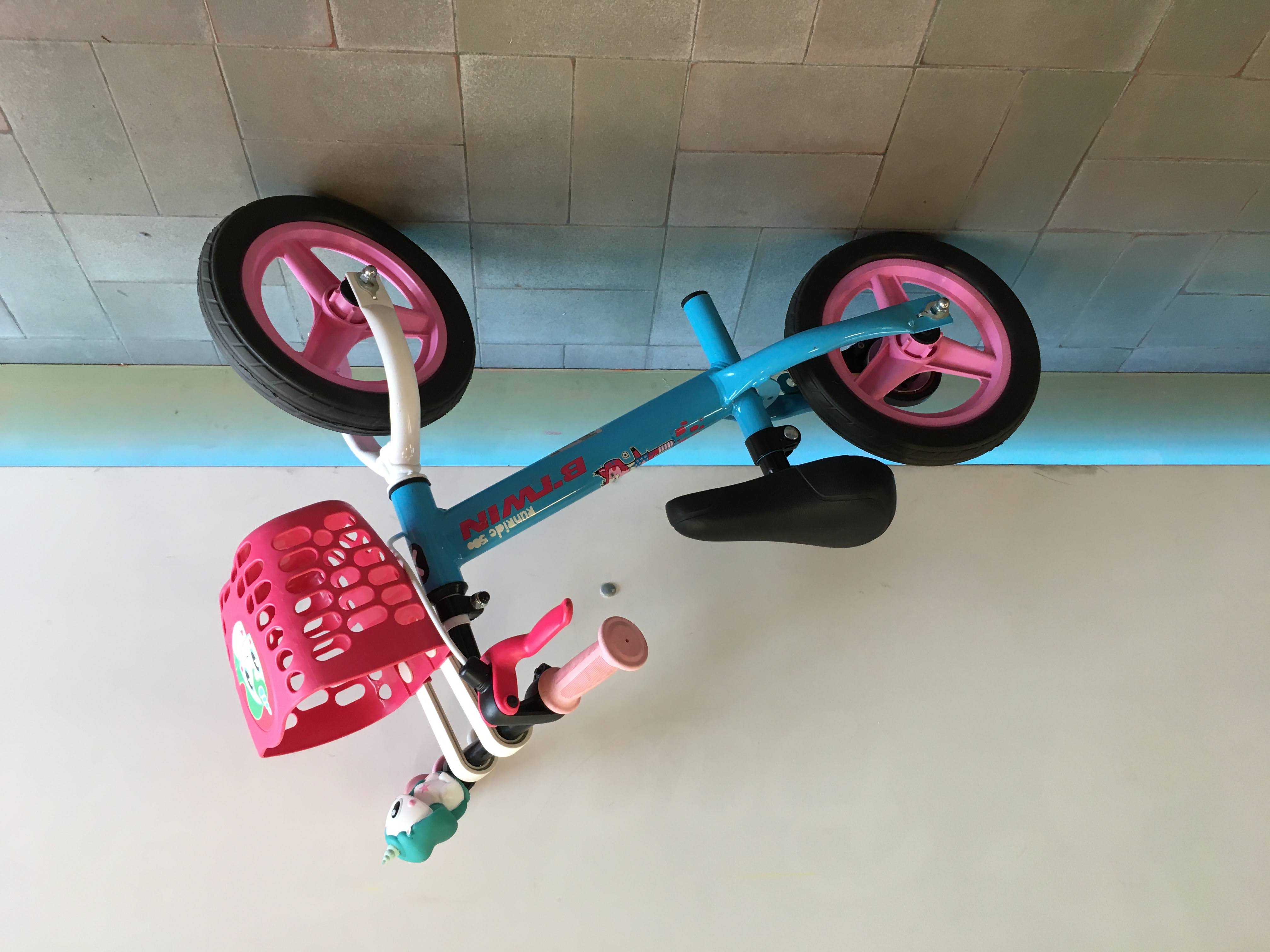 Toys R Us Velo Avigo 18 Pouces Toys R Us Velo Avigo 26 Pouces Velo