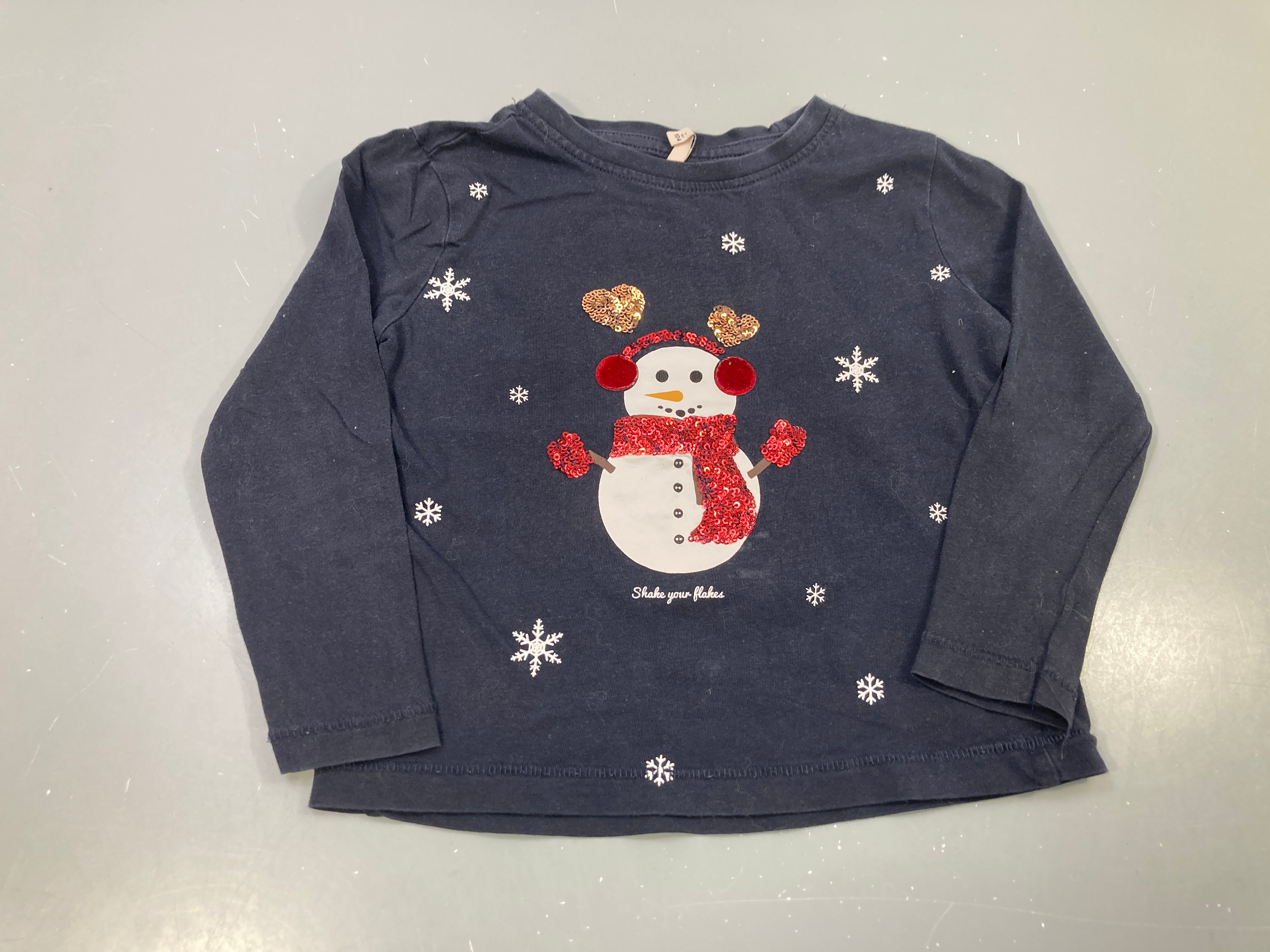 T-shirt m.l noir bonhomme de neige sequins