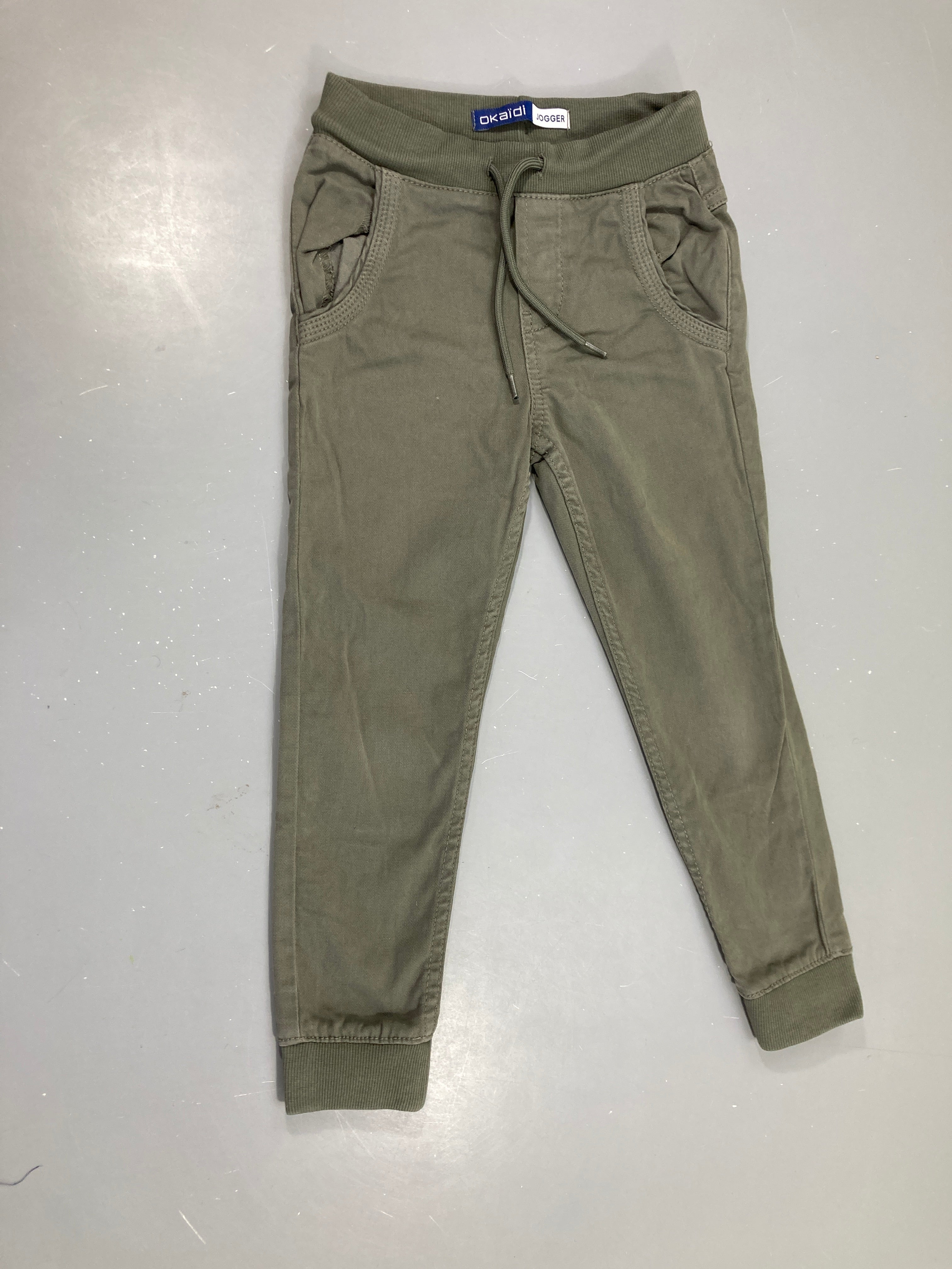 Pantalon jogger kaki