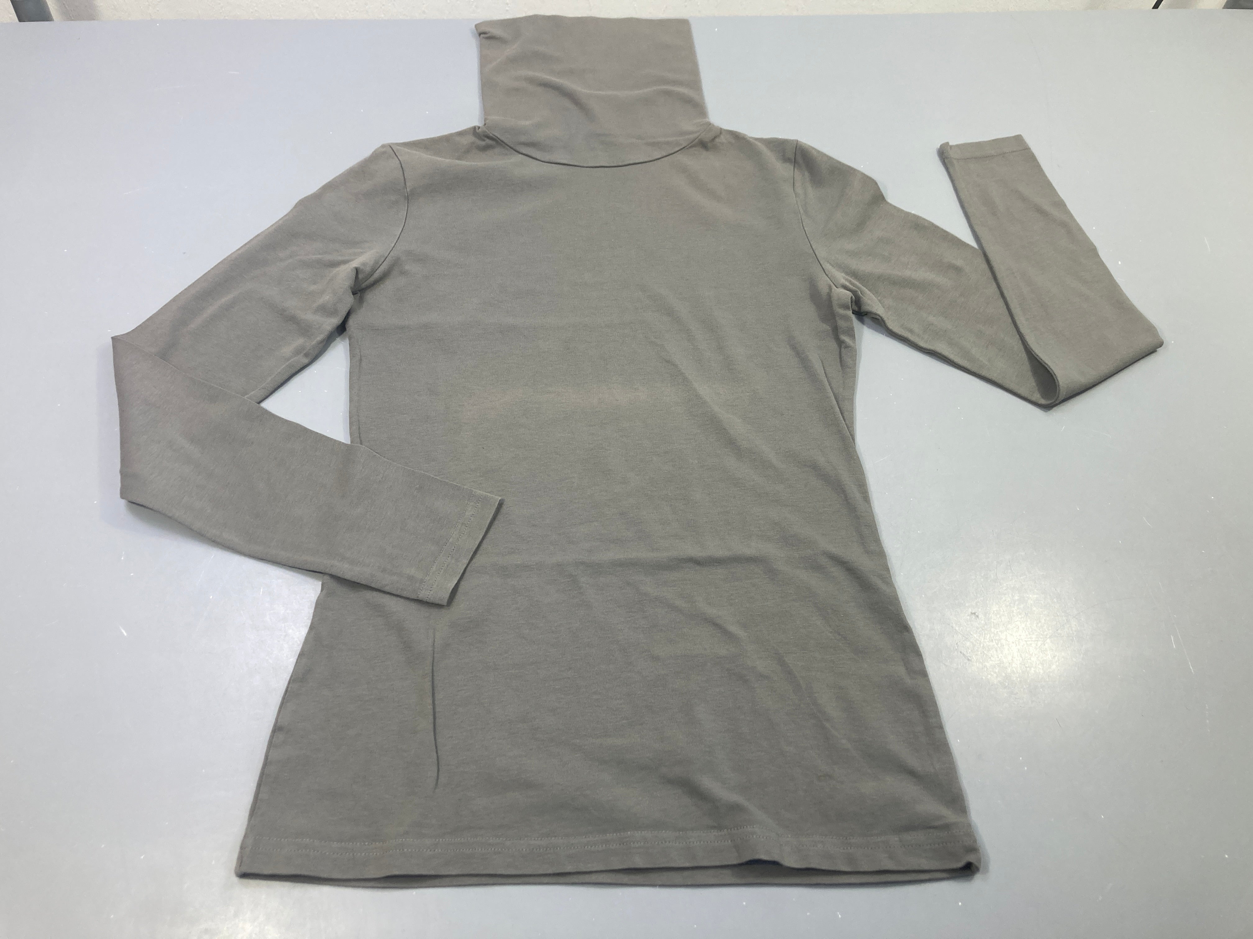 T-shirt m.l  taupe à col roulé Vero moda