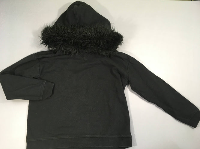 Sweat noir à capuche fausse fourrure, légèrement bouloché et décoloré, moins cher chez Petit Kiwi