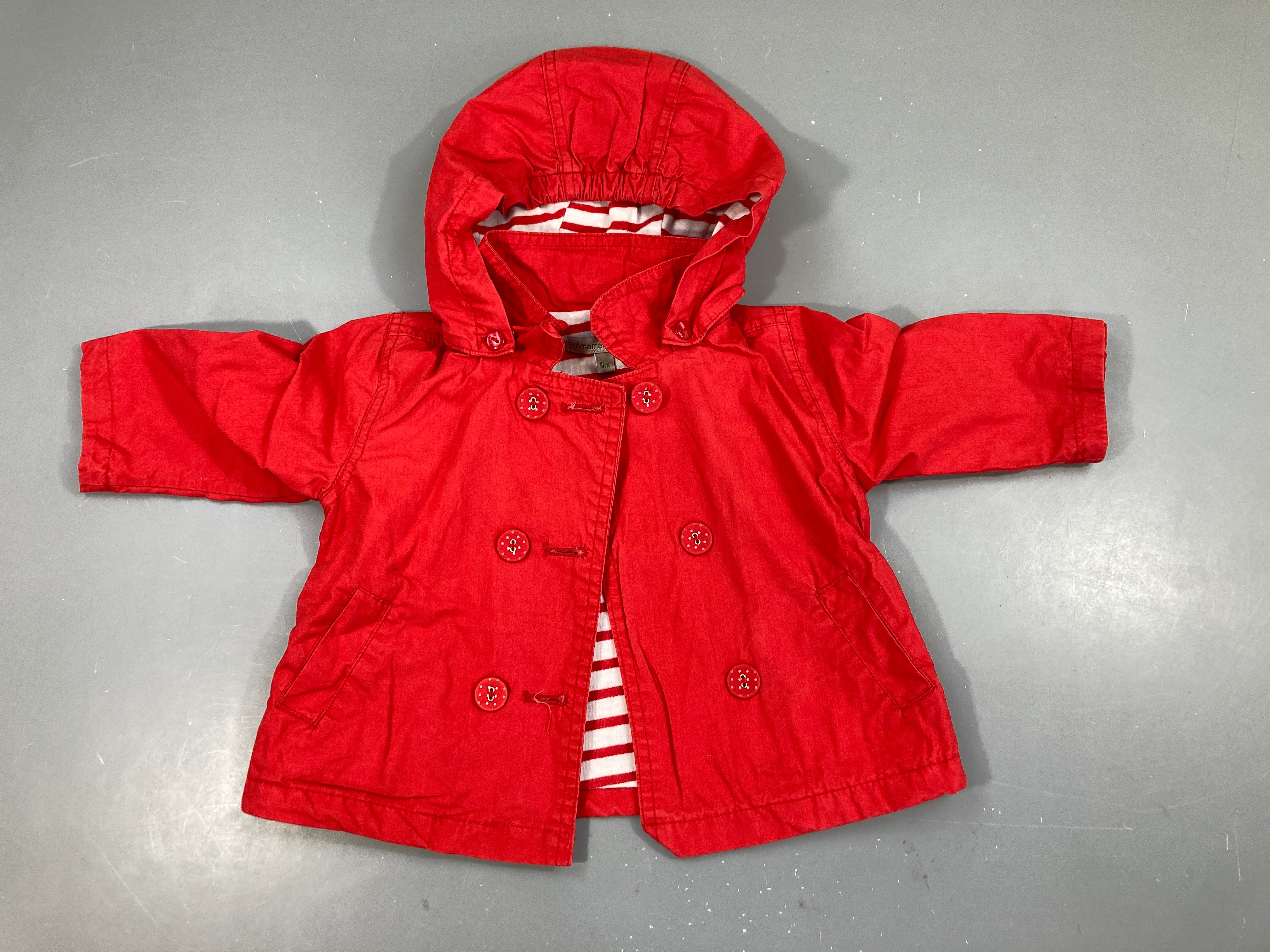 Veste coupe-vent rouge à capuche