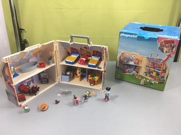 Maison transportable 5167 avec mobilier et personnages Manque le bébé