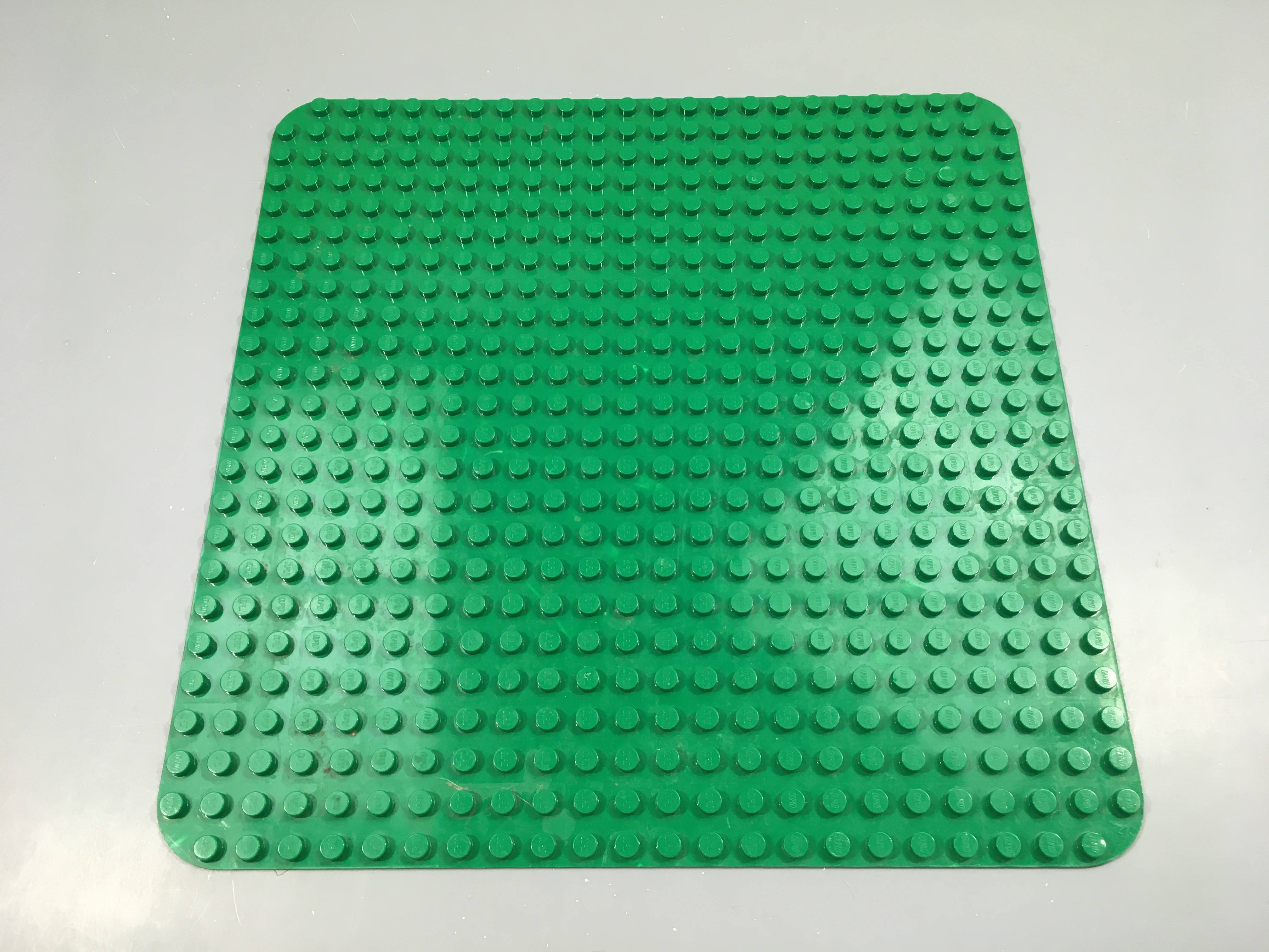 Lego classic plaque verte. 11023