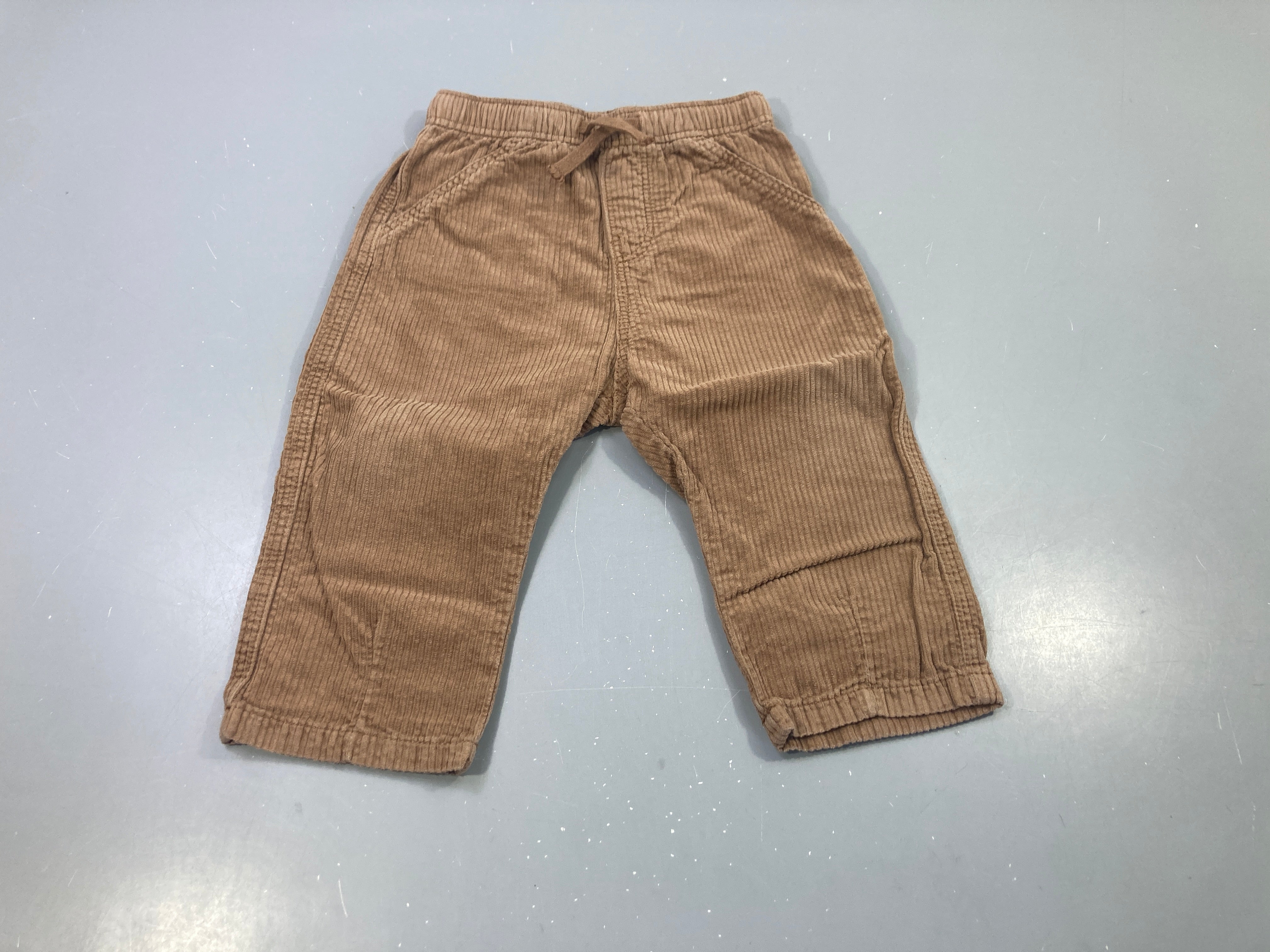 Pantalon velours côtelé marron cordon