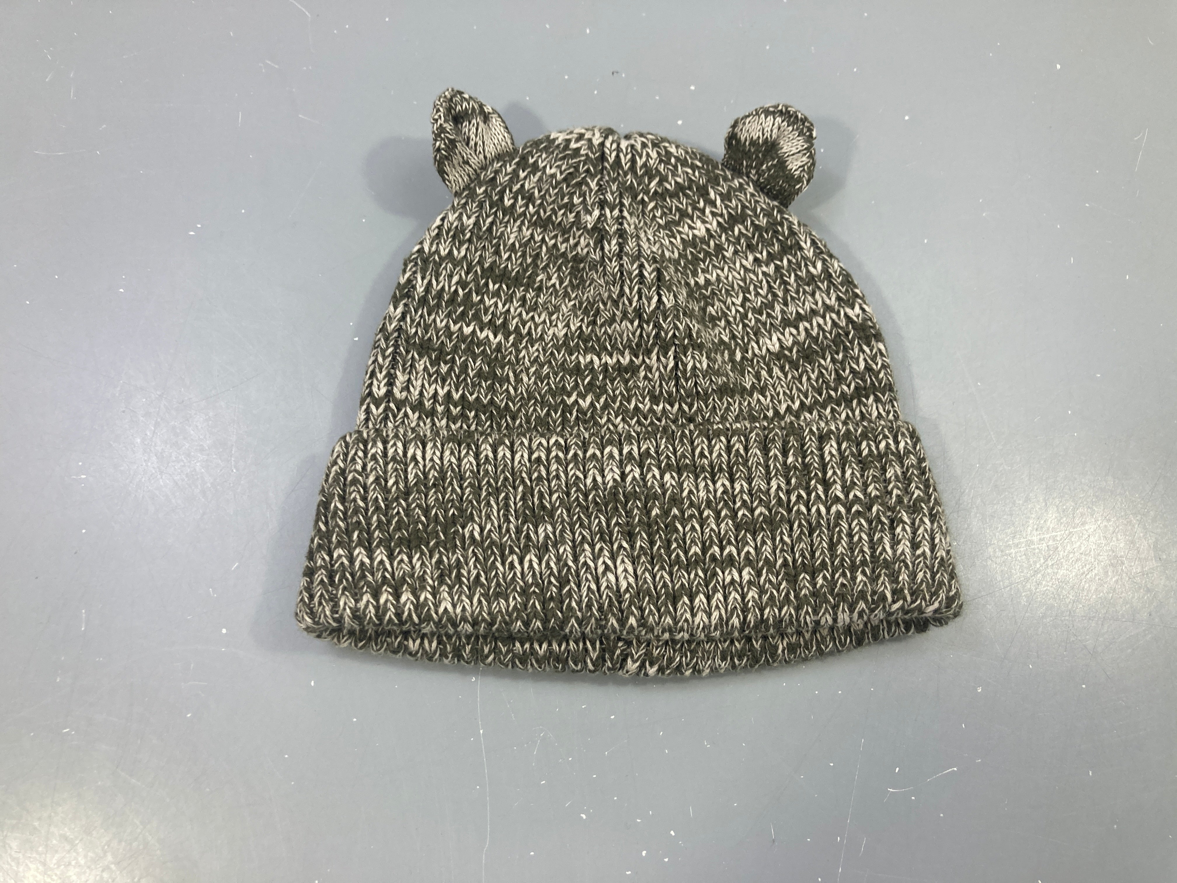 Bonnet chiné gris-kaki écru oreilles