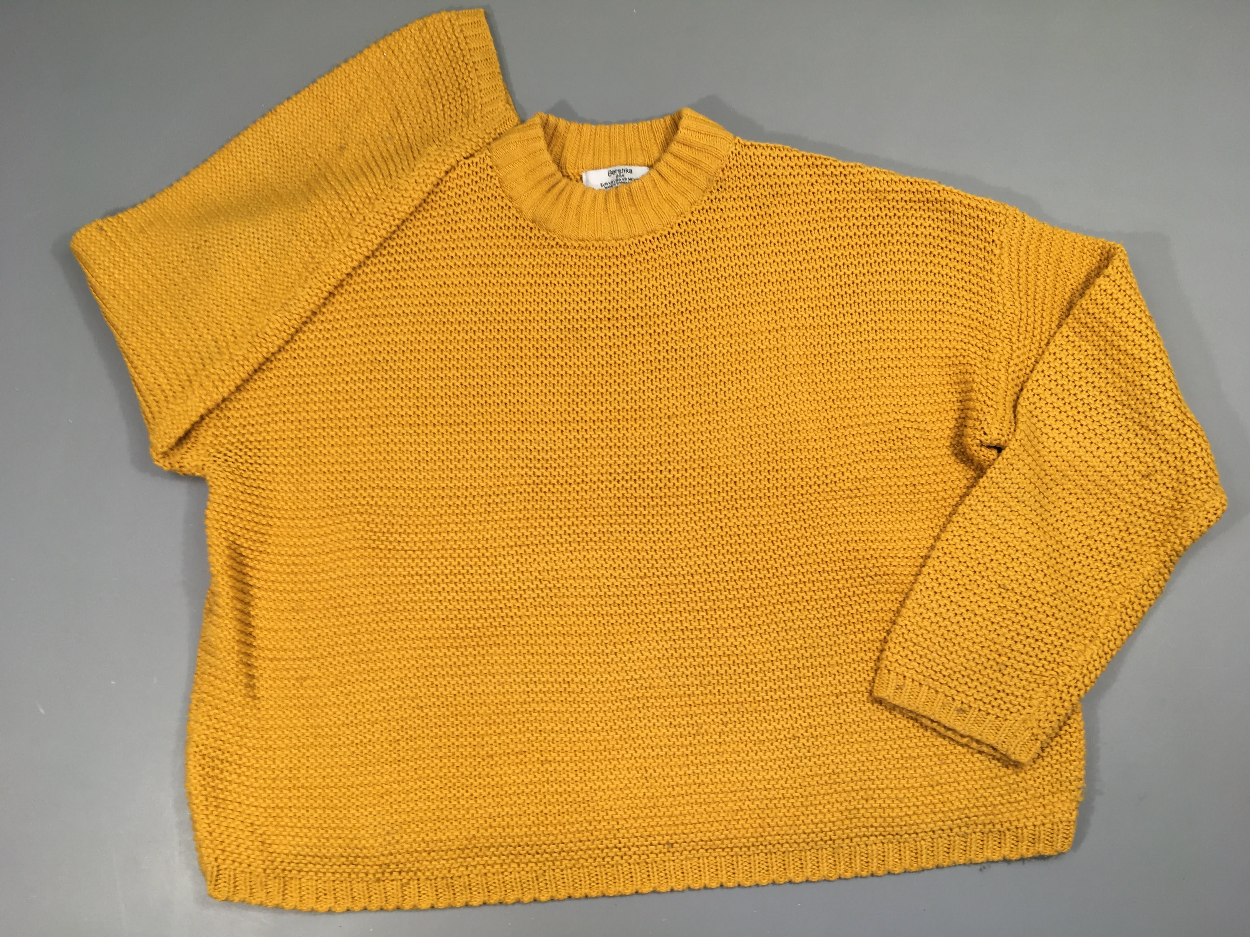 Pull oversize mailles moutarde-Légère auréole arrière