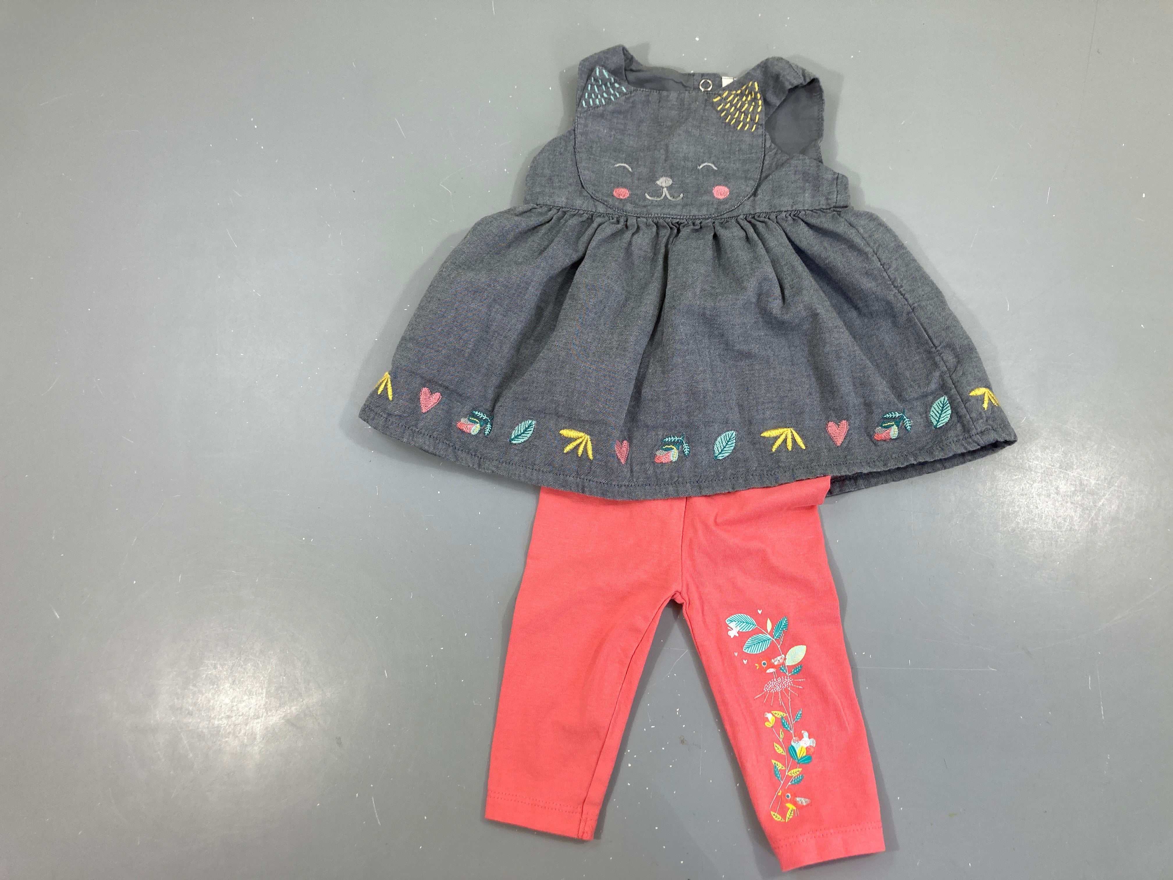 Robe s.m gris chat + Legging rose