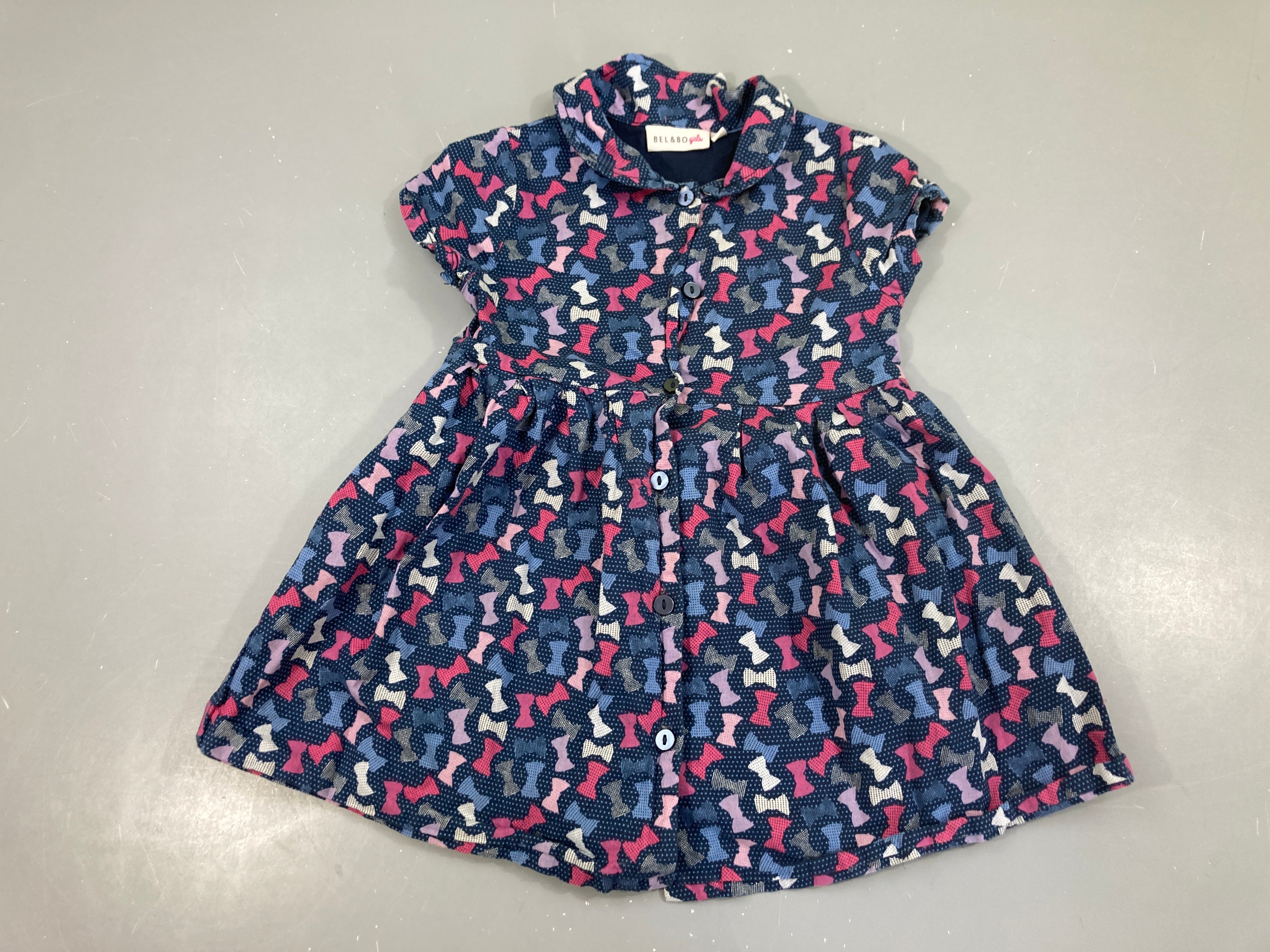 Robe s.m bleue noeuds couleur