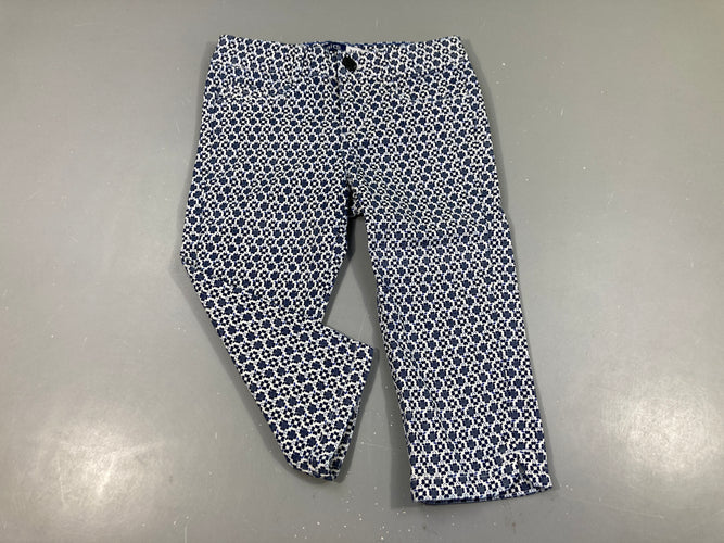 Pantalon 3/4 Slim blanc fleurs bleues, moins cher chez Petit Kiwi