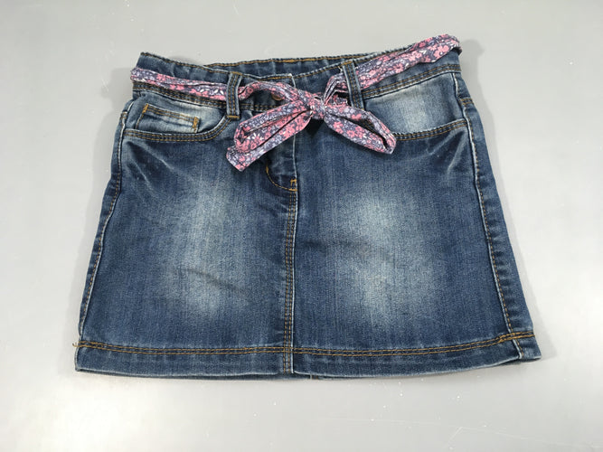 Jupe en jeans ceinture fleurie, moins cher chez Petit Kiwi