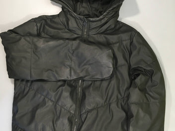 Doudoune zippée noire effet enduit à capuche