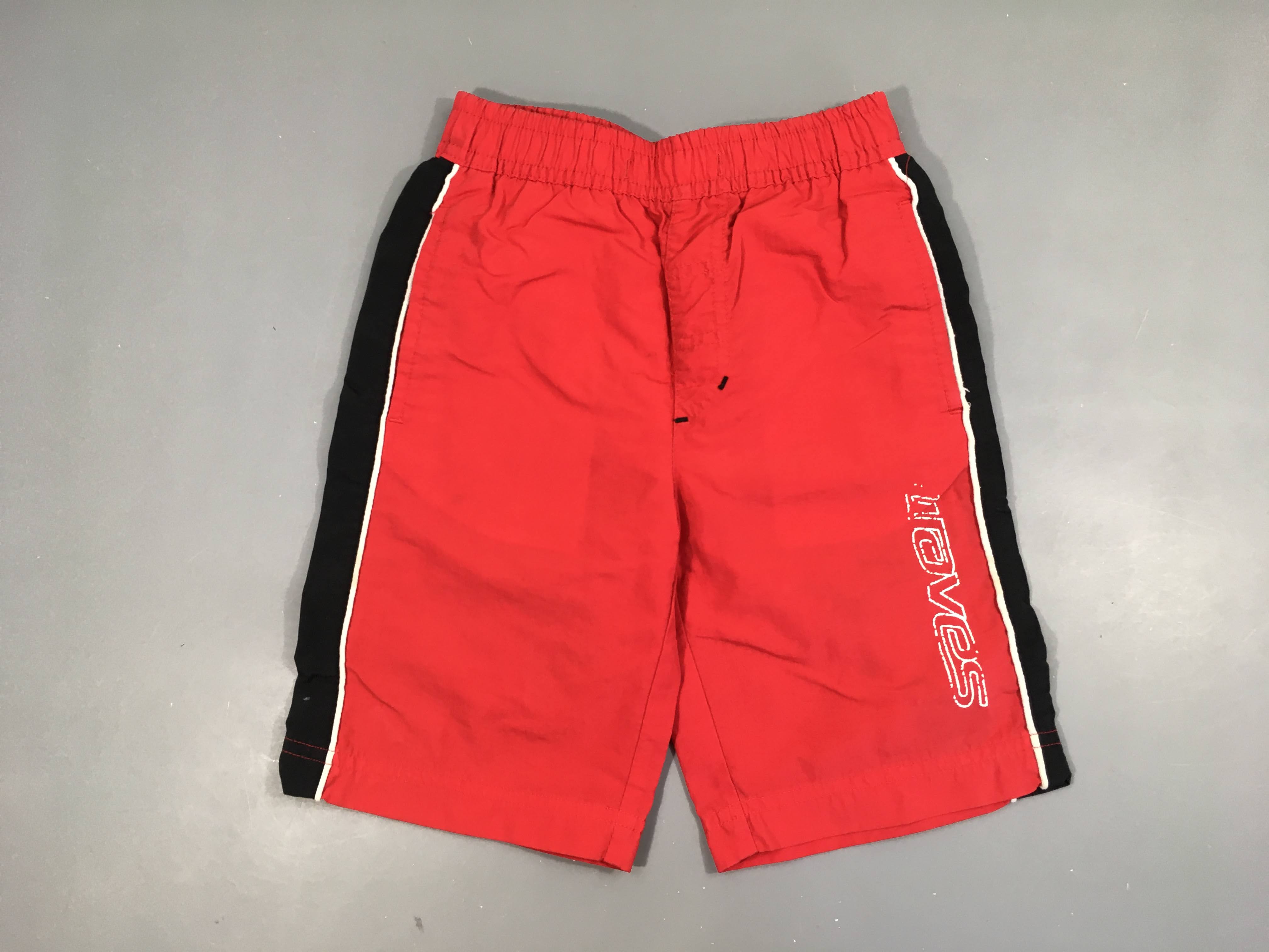 Maillot short rouge waves