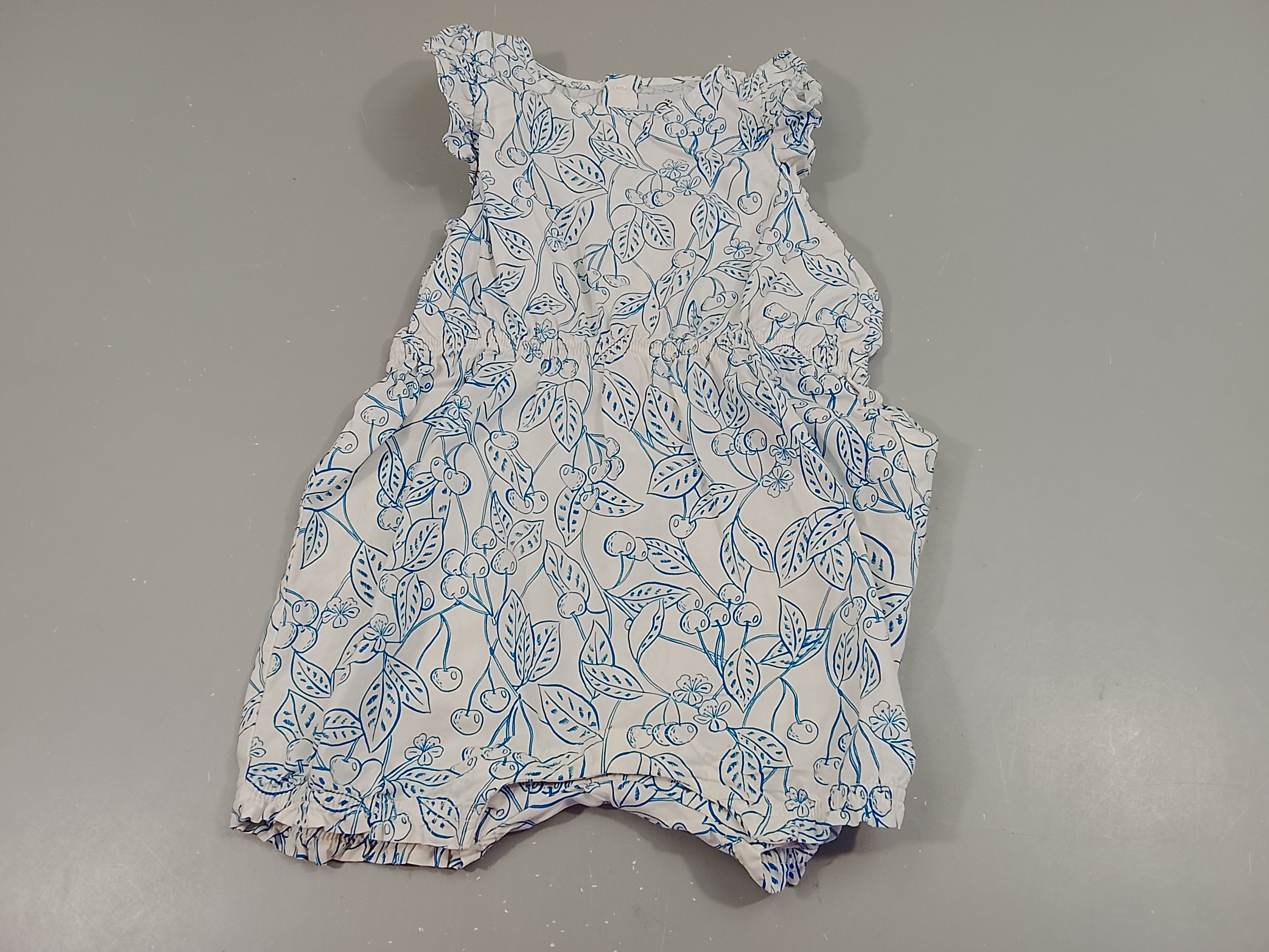Combishort blanche motifs cerises bleues