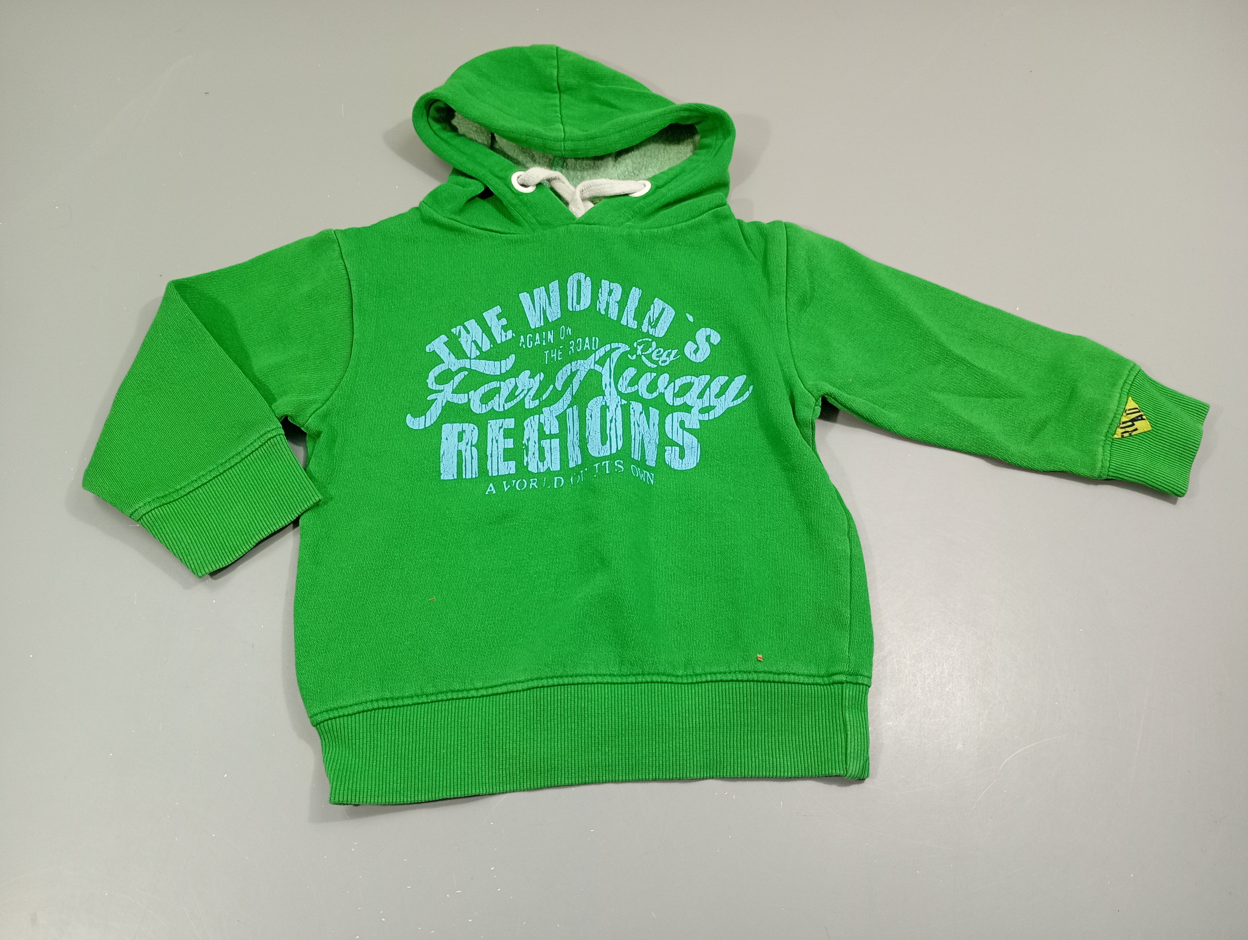 Sweat à capuche vert 