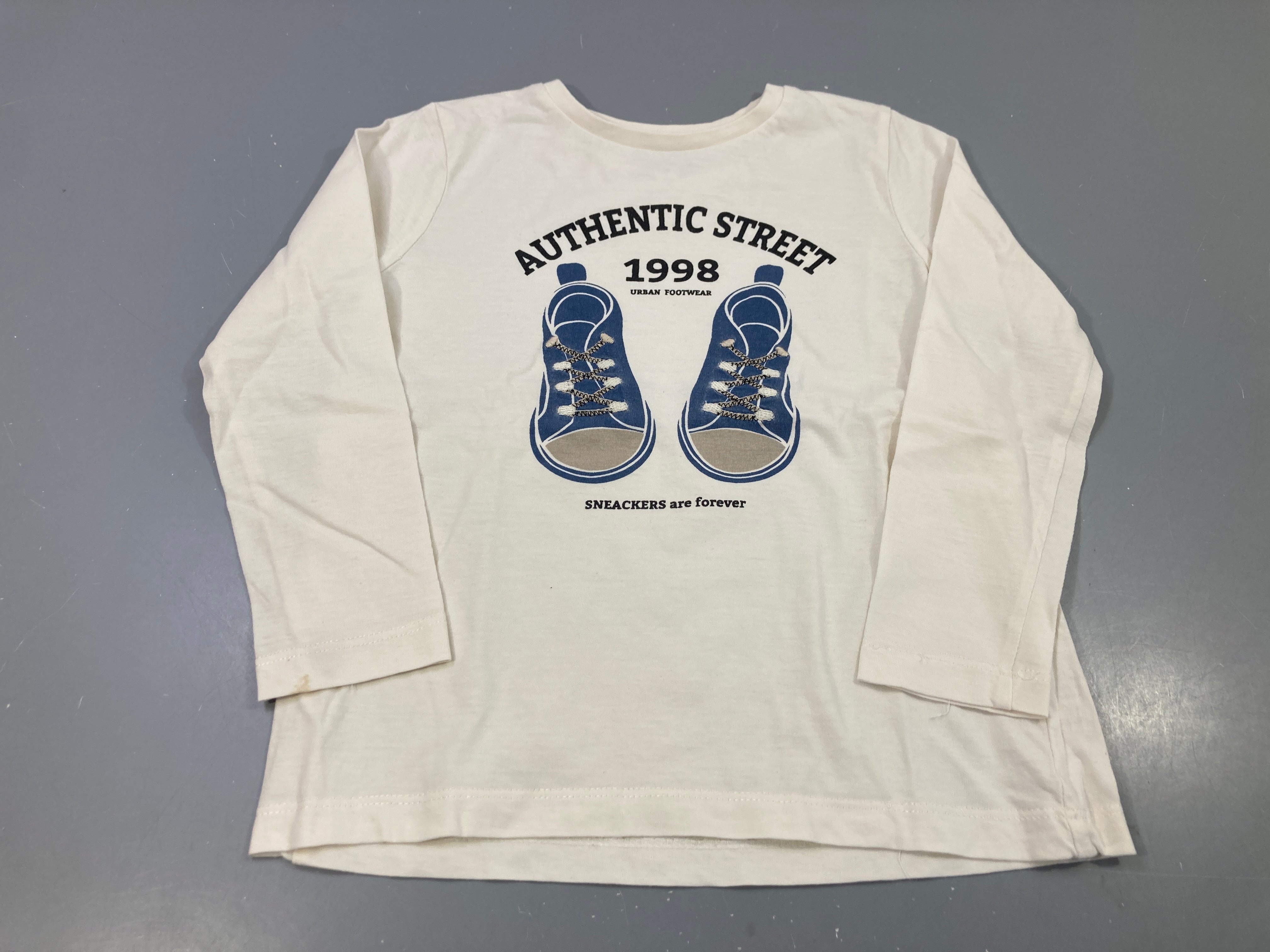 T-shirt m.l écru imprimé sneakers Authentic Street