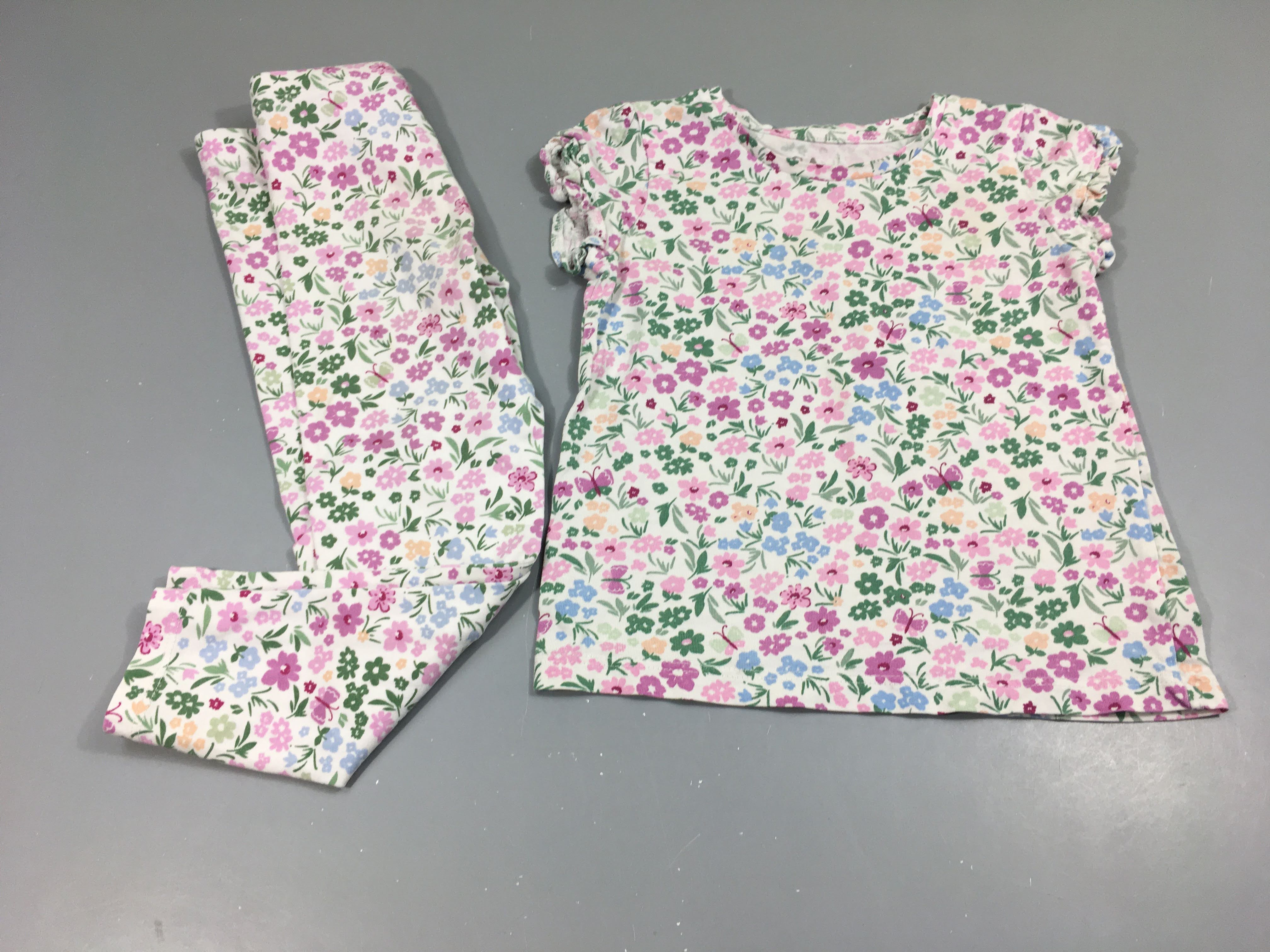 Ensemble , T-shirt m.c + Legging blanc à fleurs