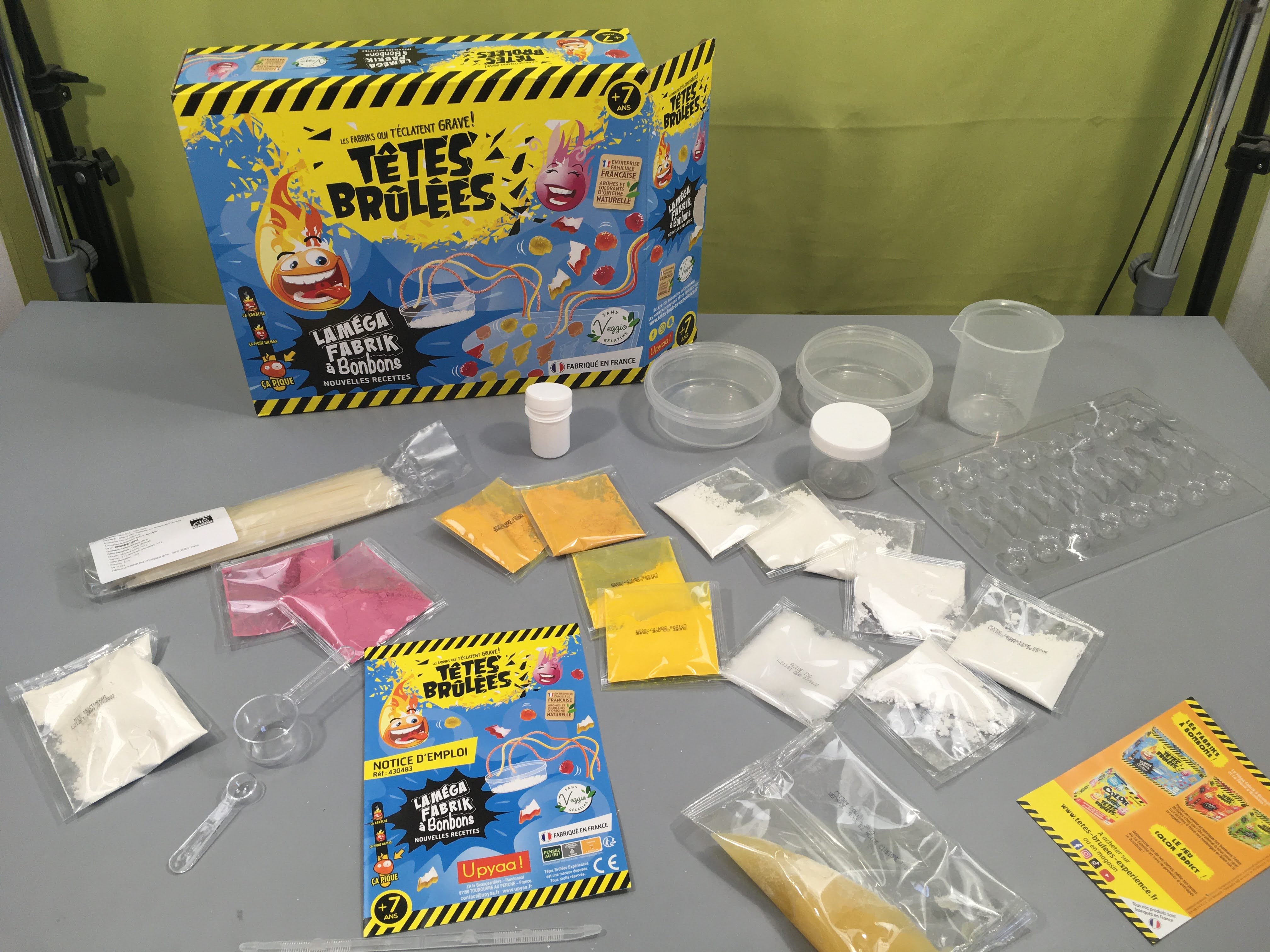 Etat neuf-Têtes brulées La méga fabrik à bonbons Veggie Made in france +7a