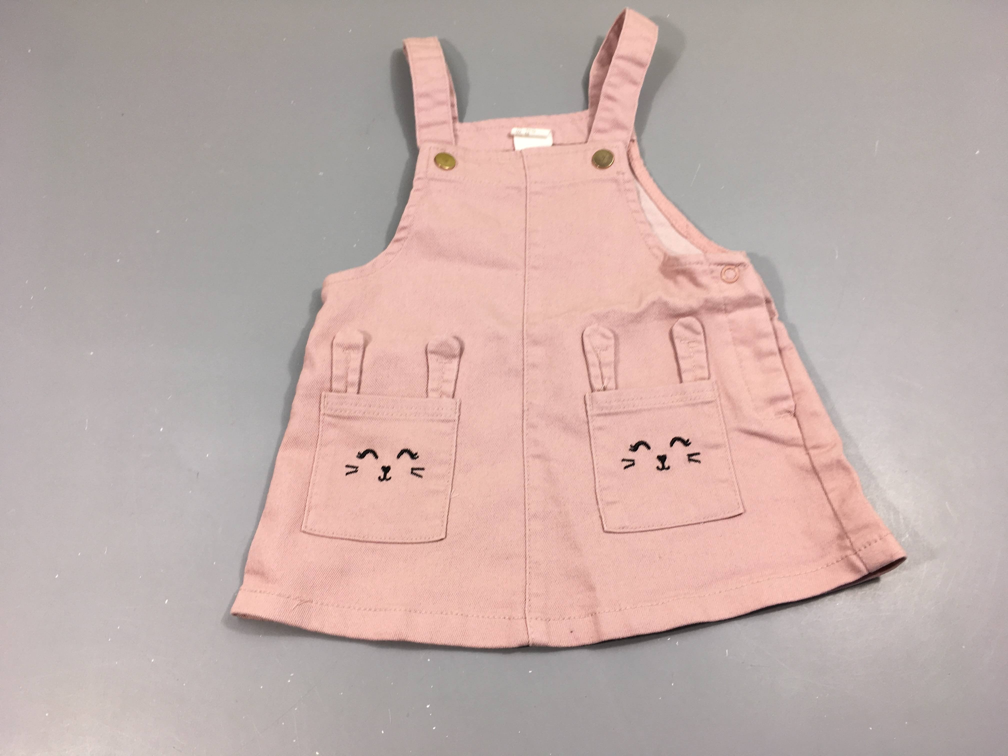 Robe salopette rose, poches lapins