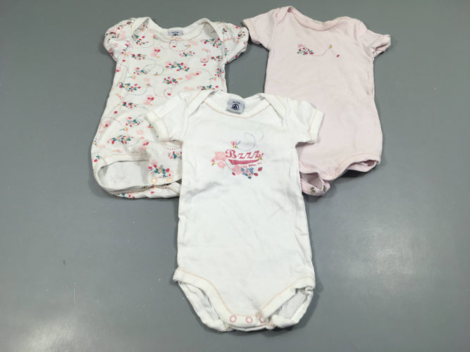 Lot de 3 bodies m.c, 1 blanc "bzzz", 1 rose pâle "petit bâteau", 1 blanc à fleurs, moins cher chez Petit Kiwi