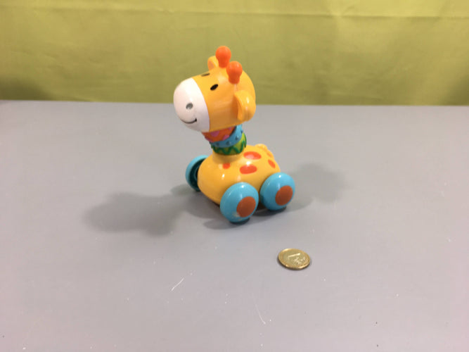 Girafe sur roulettes, moins cher chez Petit Kiwi
