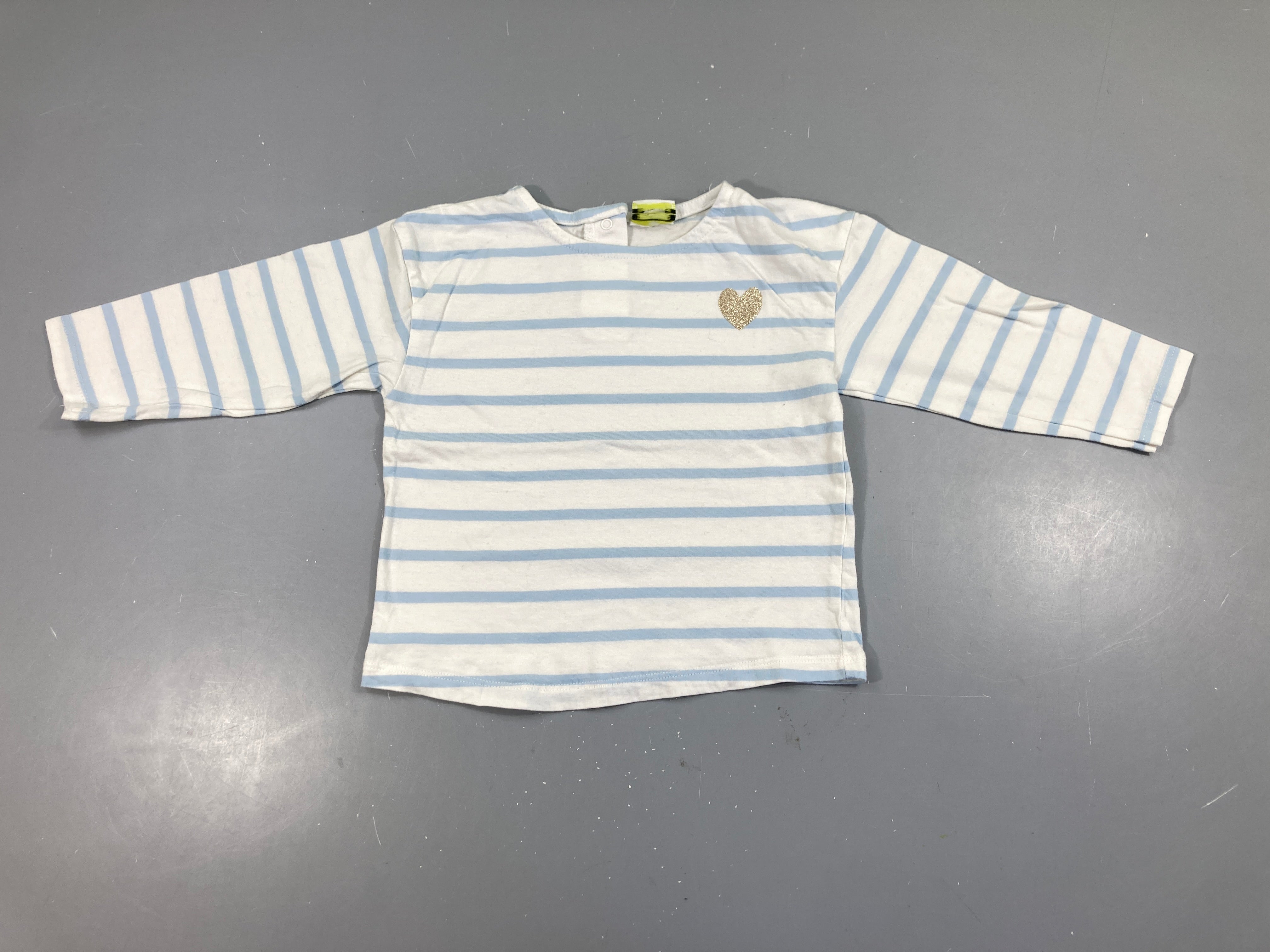 T-shirt m.l blanc rayé bleu coeur doré
