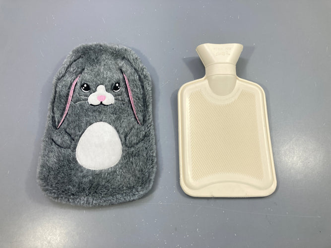 Bouillotte peluche lapin gris, ventre blanc (Action), moins cher chez Petit Kiwi