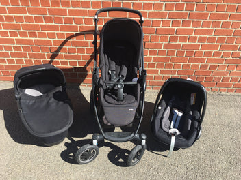 Poussette trio Stella noire, siège auto Pebble Plus et nacelle pliable - valeur neuve 550€