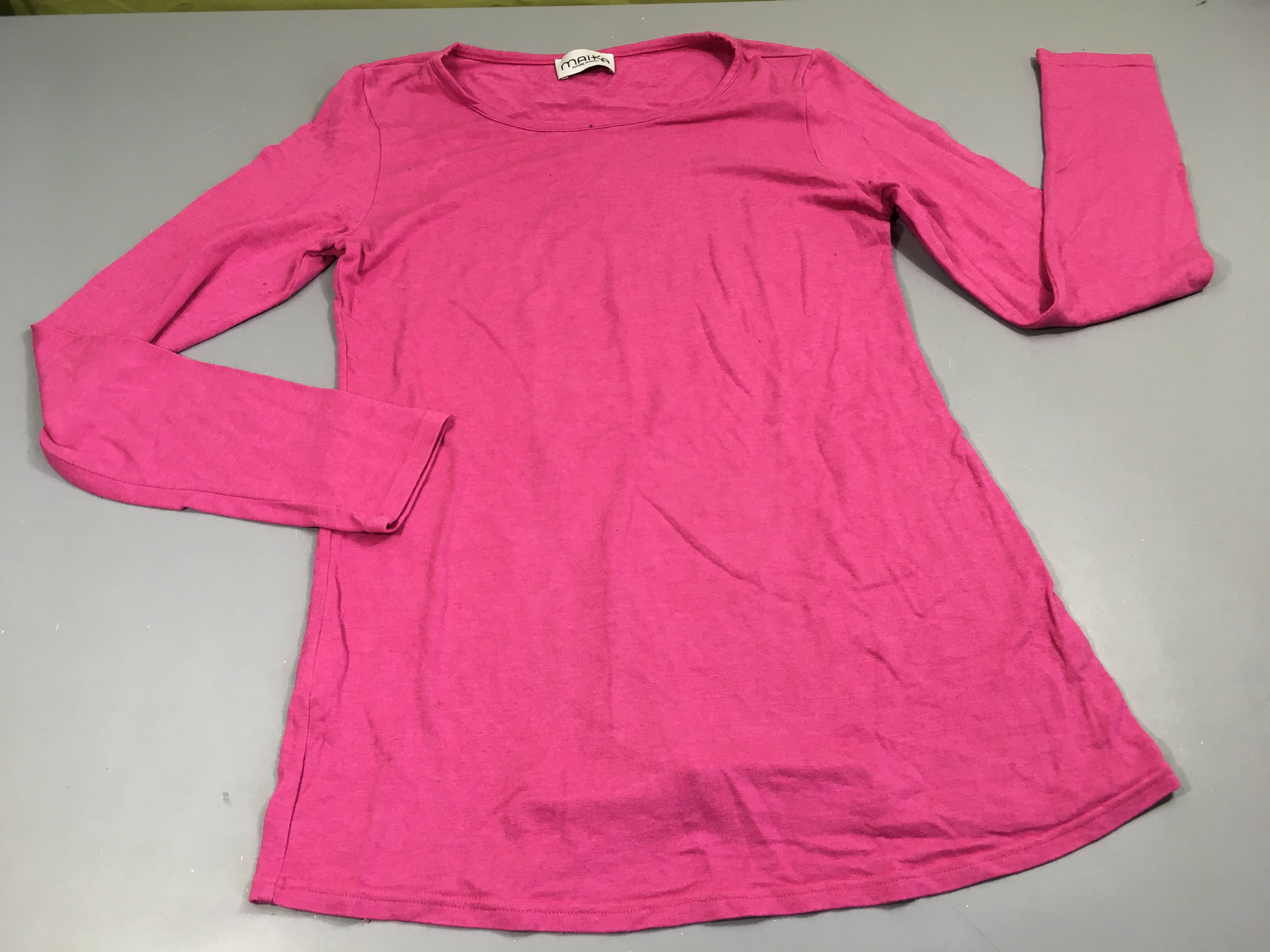 Tunique de grossesse rose , Maîka, petite tache à l'arrière