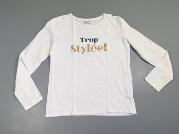 T-shirt m.l blanc trop stylée! légèrement bouloché