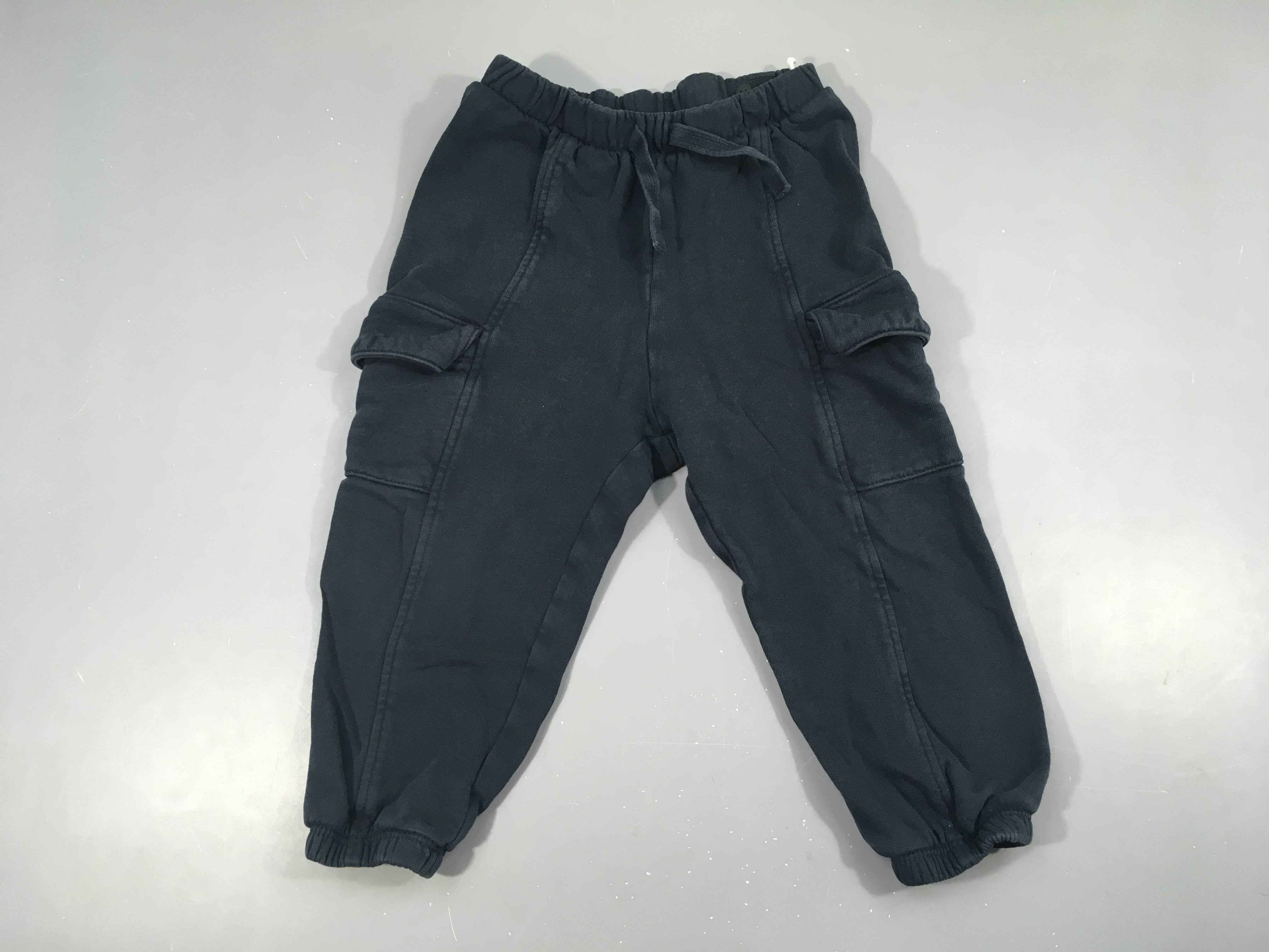 Pantalon molleton bleu marine cargo